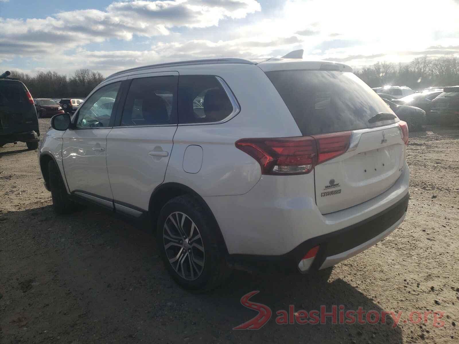 JA4AZ3A33HZ002928 2017 MITSUBISHI OUTLANDER