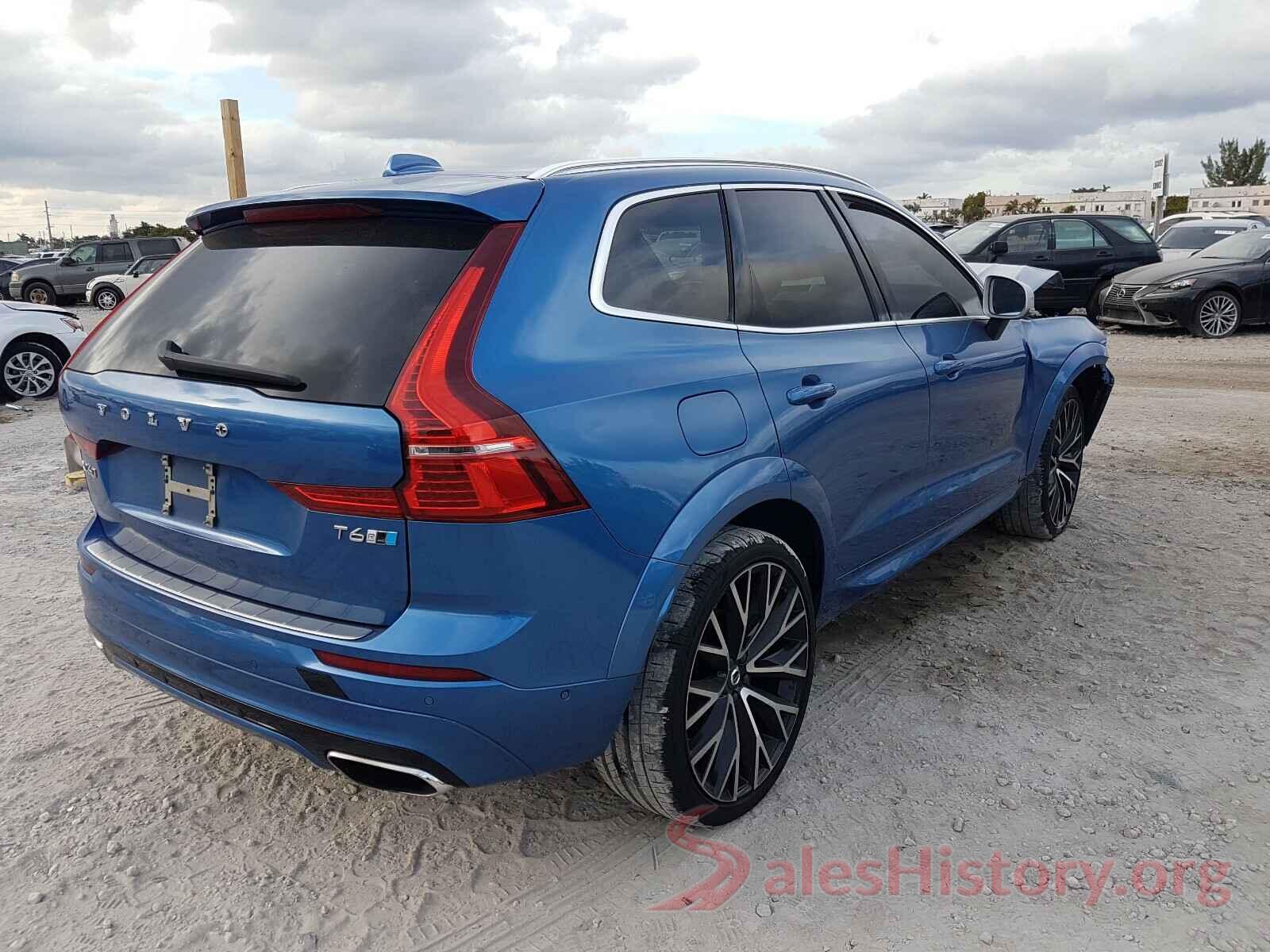 LYVA22RM3JB109735 2018 VOLVO XC60