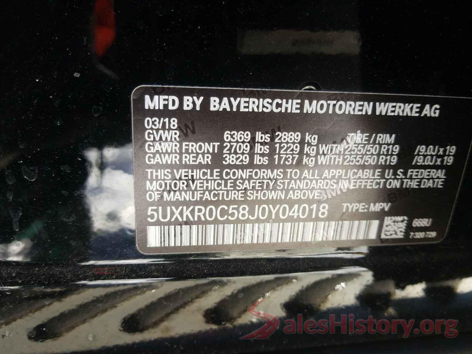 5UXKR0C58J0Y04018 2018 BMW X5