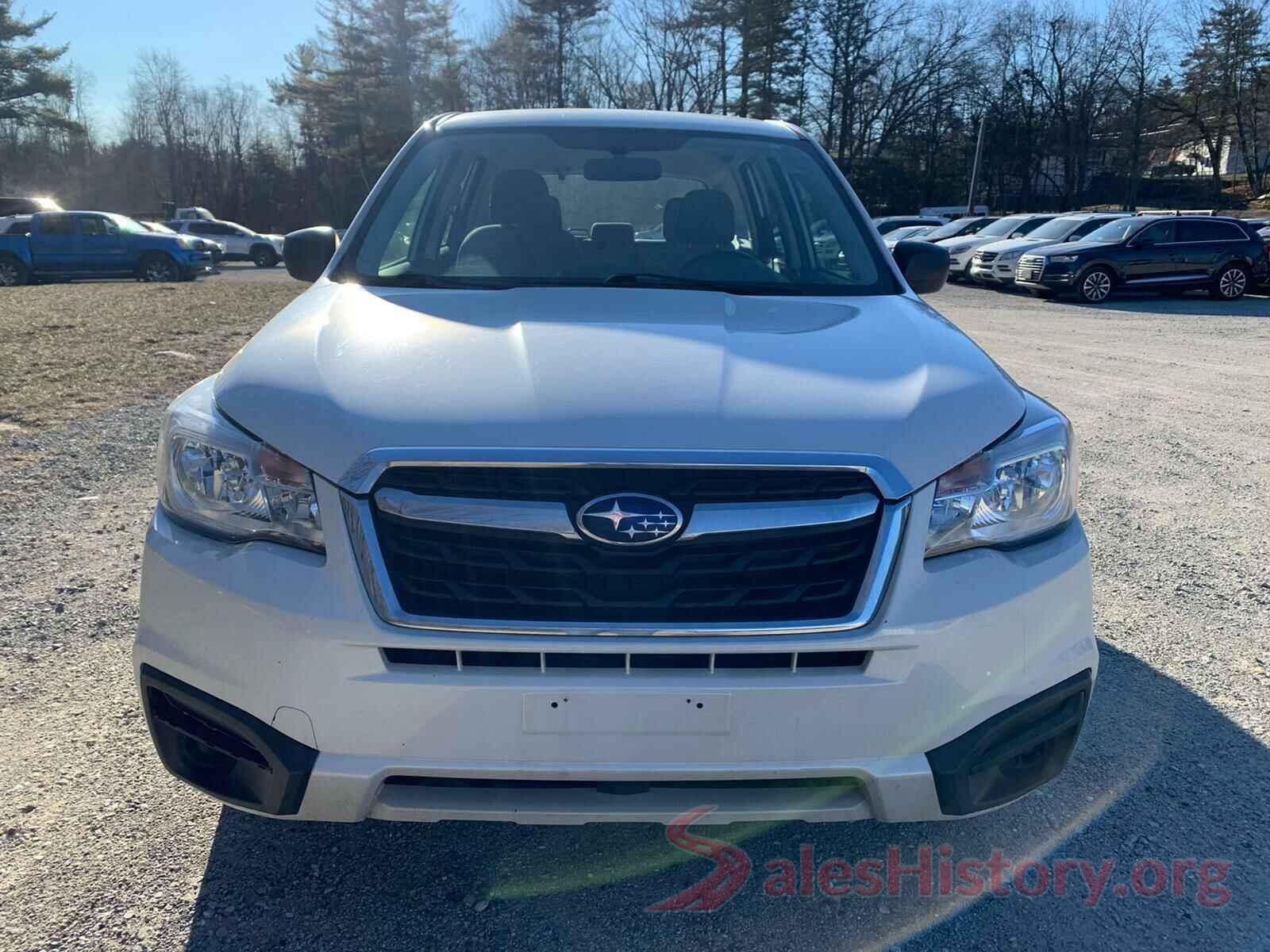 JF2SJAAC3JH539348 2018 SUBARU FORESTER