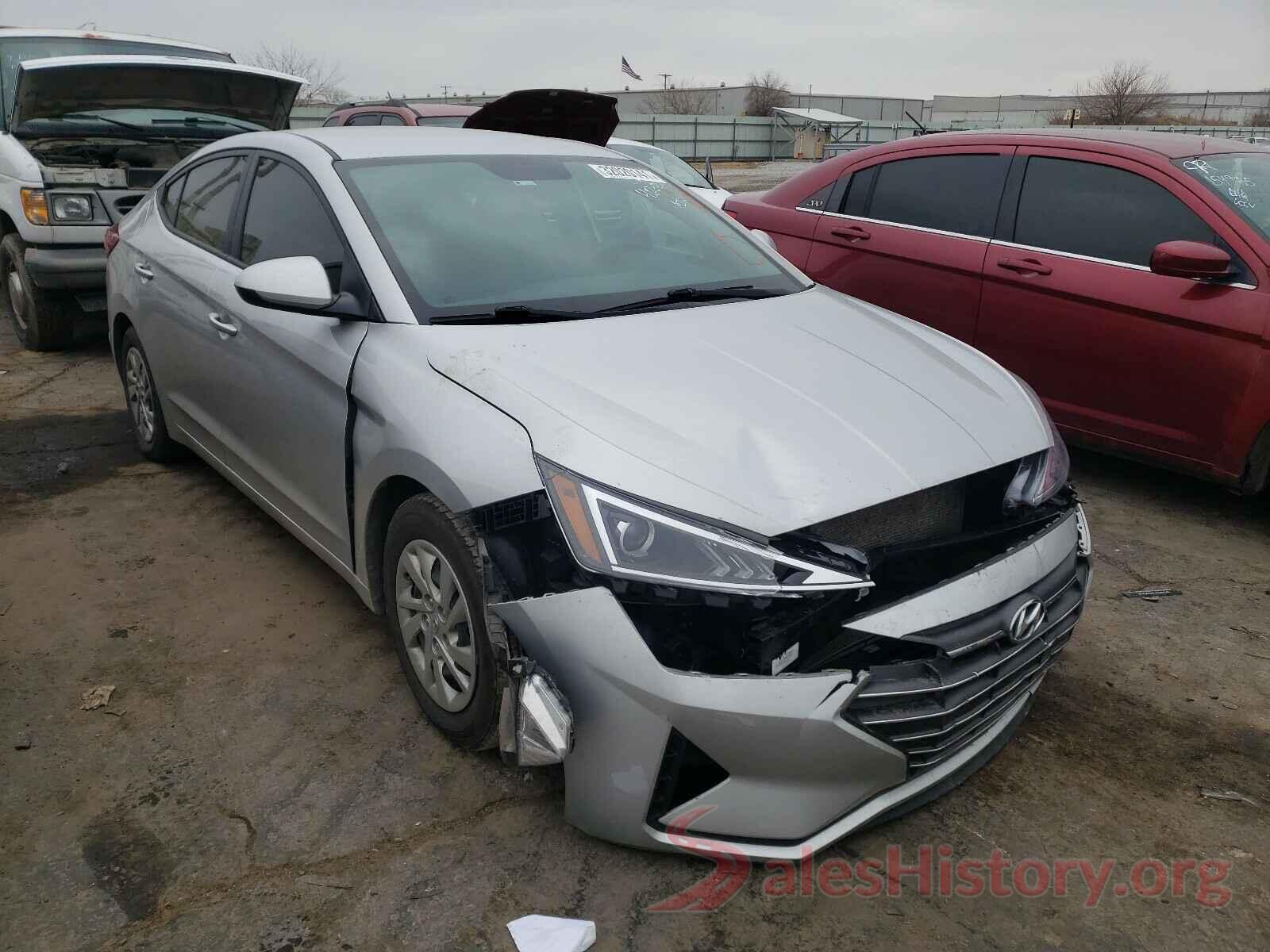 5NPD74LF6KH469135 2019 HYUNDAI ELANTRA