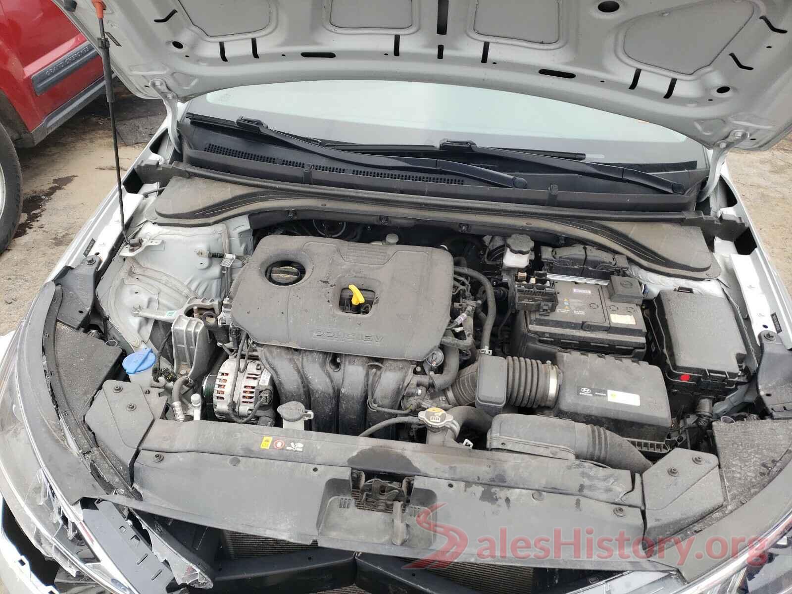 5NPD74LF6KH469135 2019 HYUNDAI ELANTRA