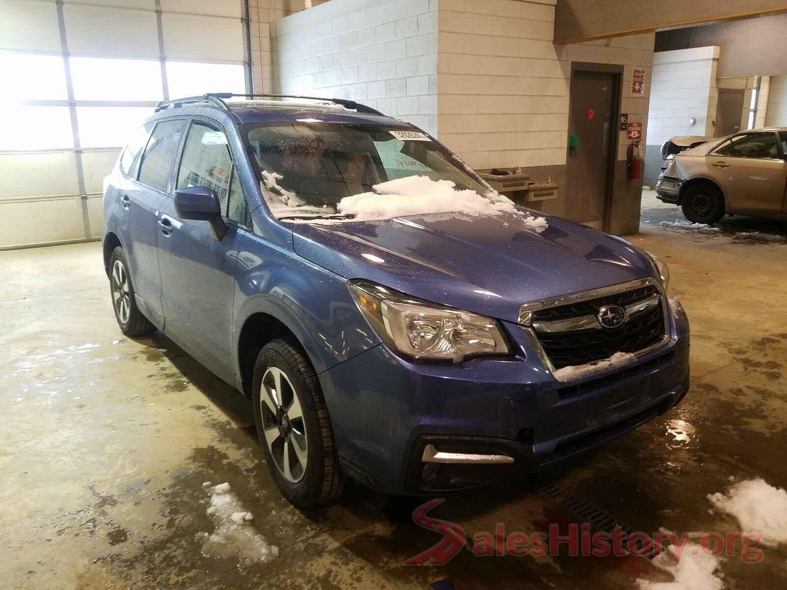 JF2SJAGC3JH564354 2018 SUBARU FORESTER