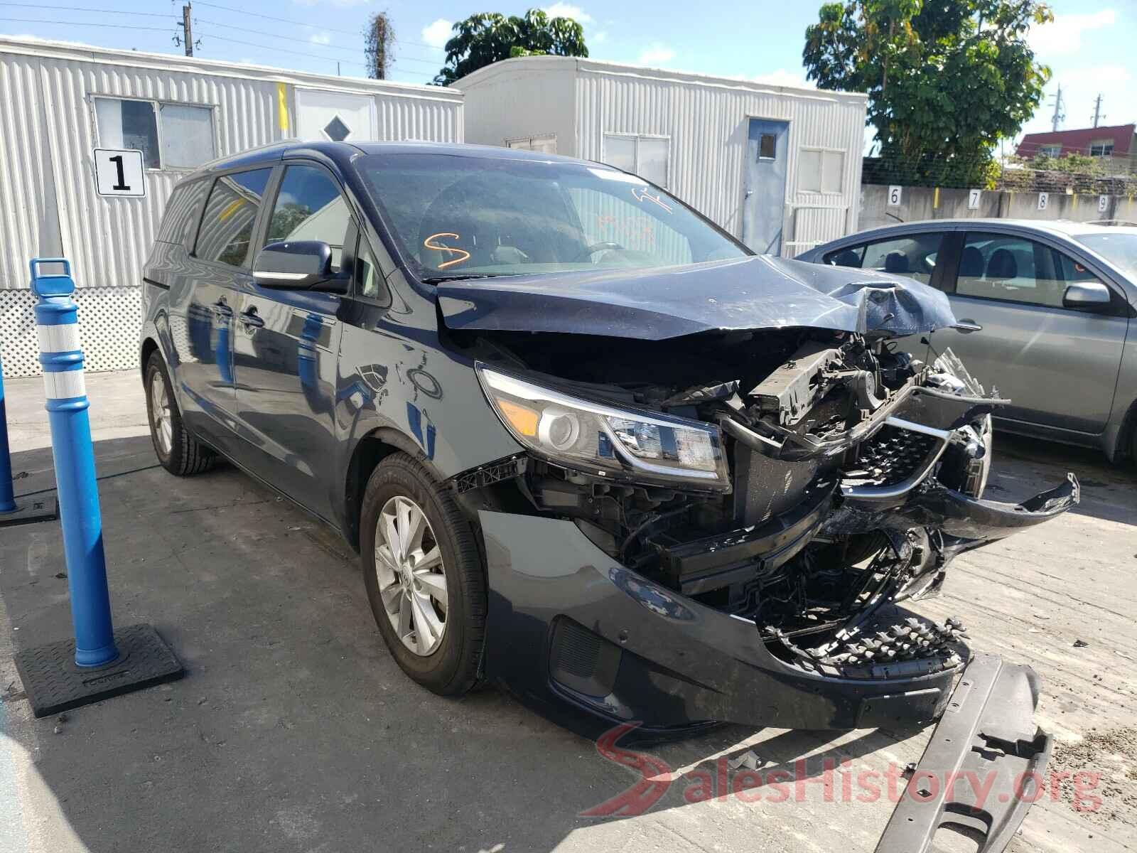 KNDMB5C16H6253376 2017 KIA SEDONA