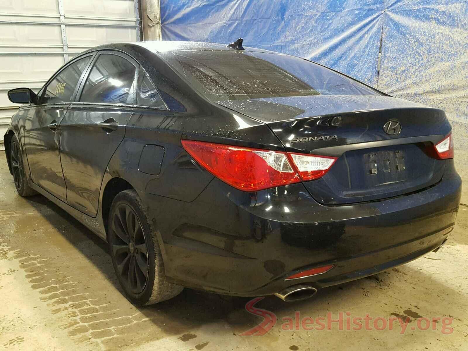 5NPEC4AC9BH043514 2011 HYUNDAI SONATA