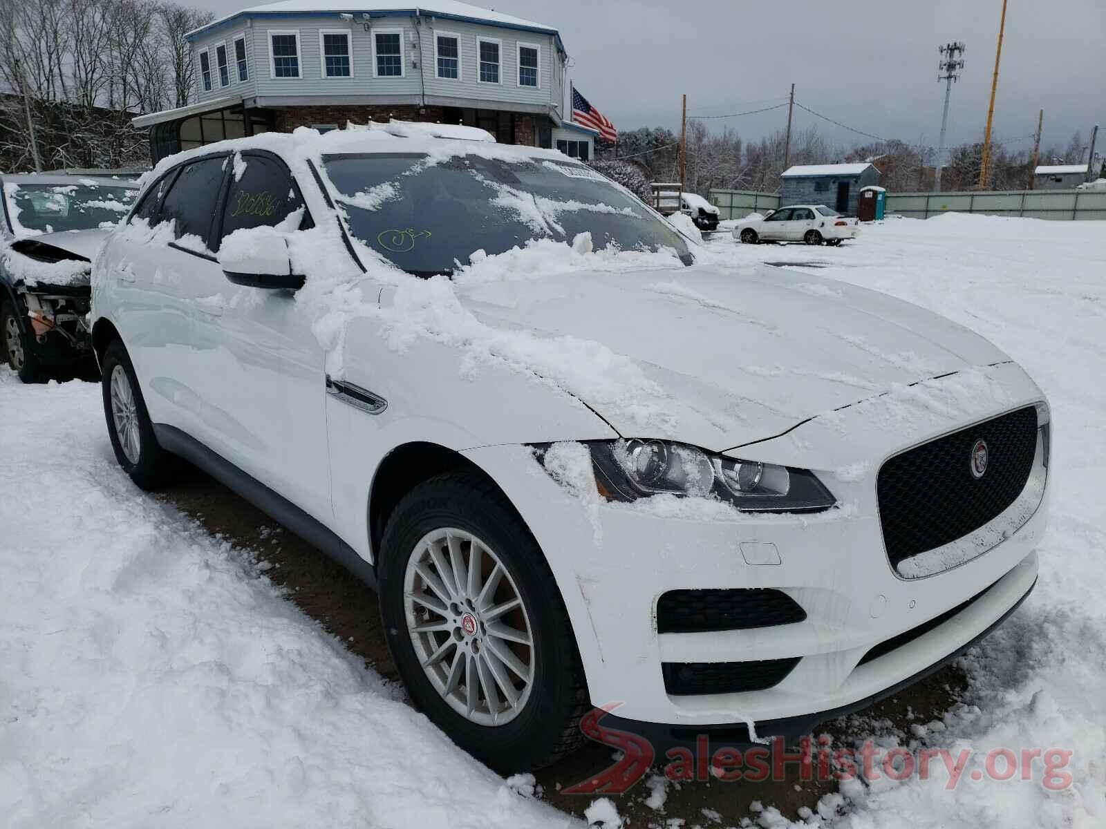 SADCJ2BV5HA066357 2017 JAGUAR F-PACE