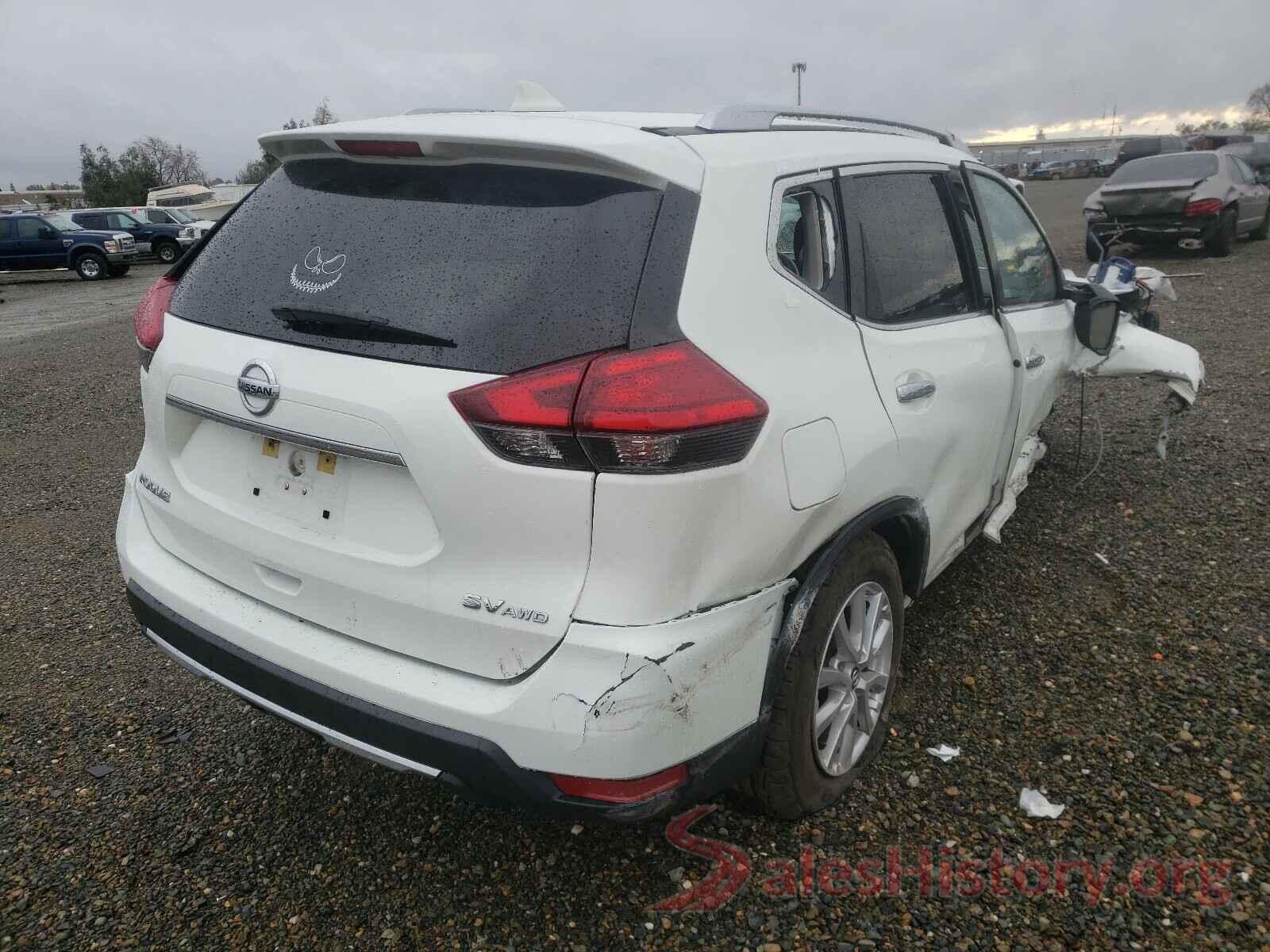 KNMAT2MV2HP579556 2017 NISSAN ROGUE