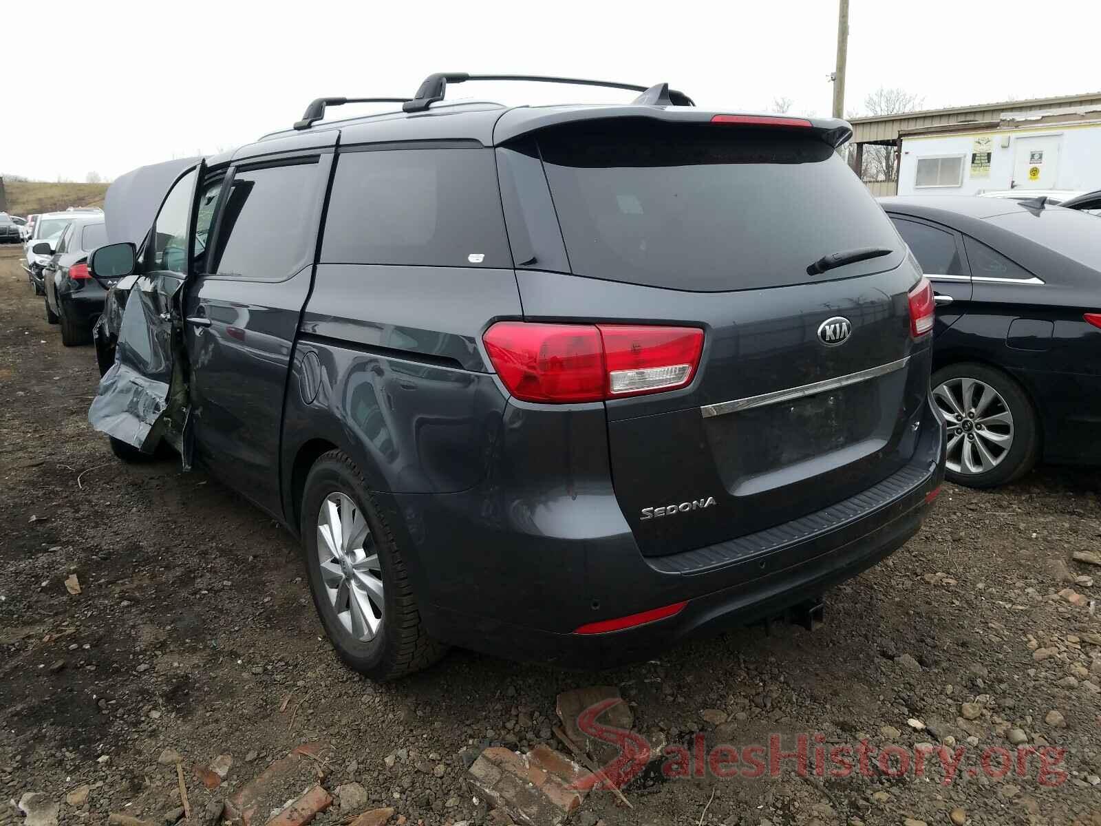 KNDMB5C11H6240289 2017 KIA SEDONA