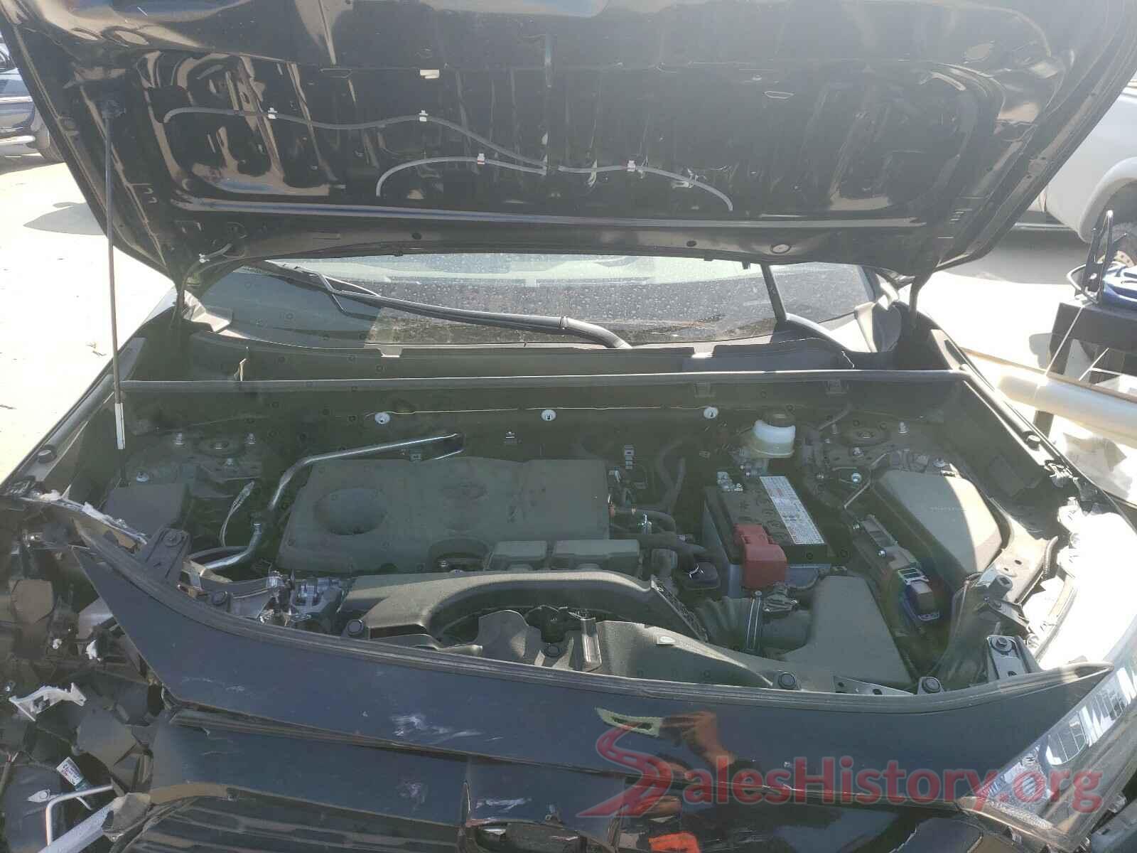 JTMH1RFV9KJ015262 2019 TOYOTA RAV4