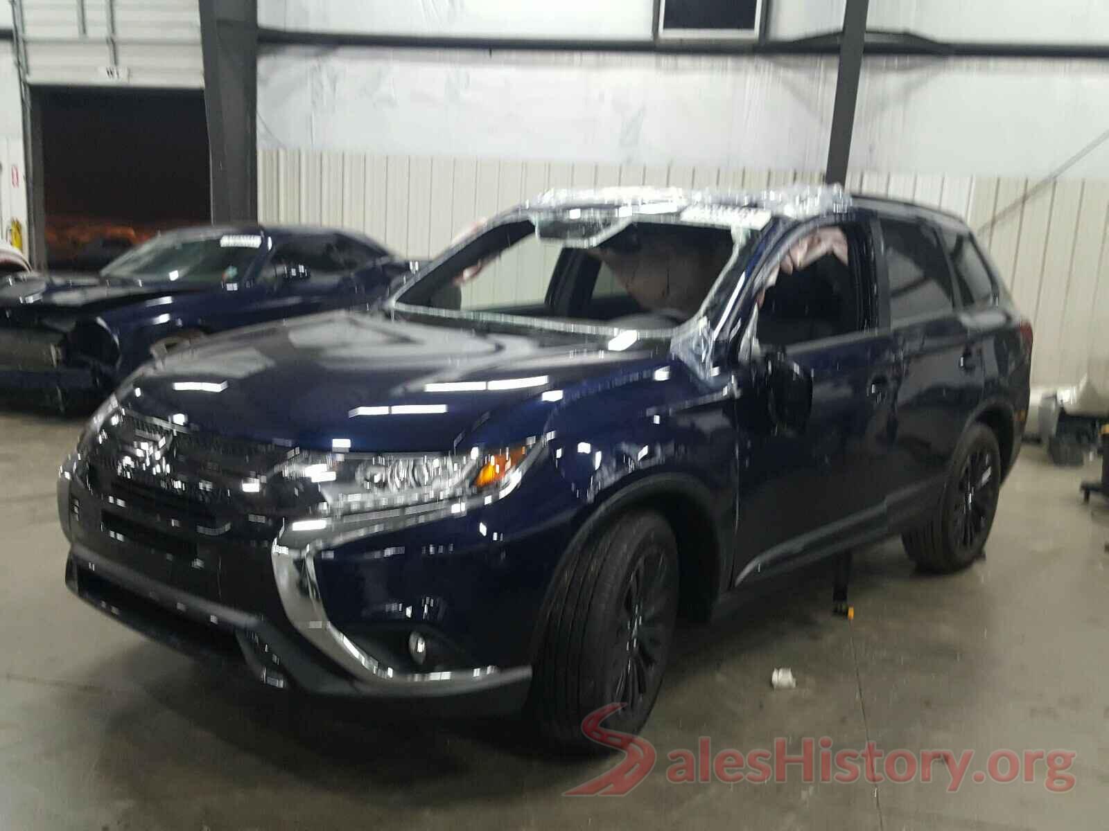 JA4AD3A32LZ039900 2020 MITSUBISHI OUTLANDER