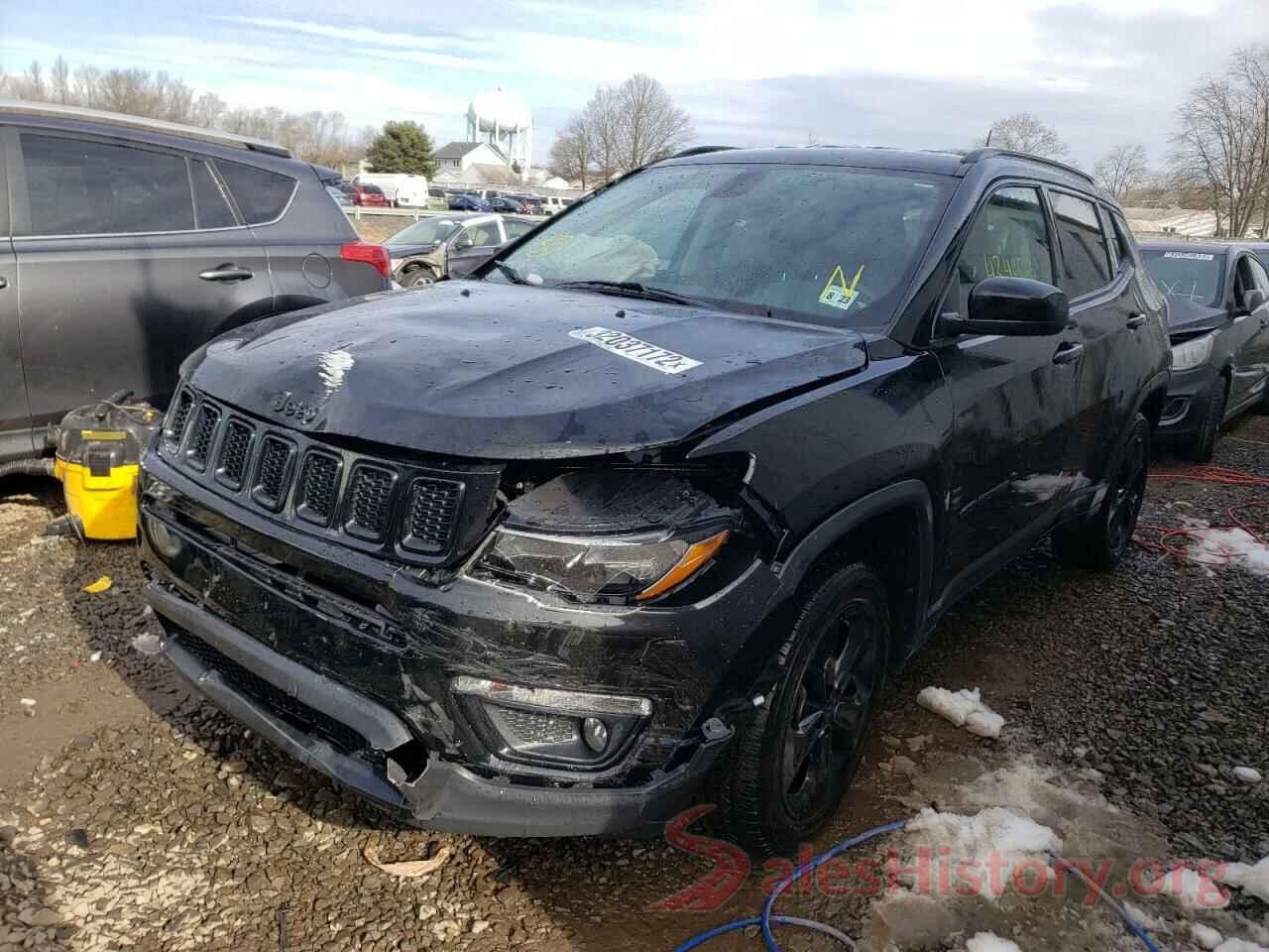 3C4NJDBB9JT394997 2018 JEEP COMPASS