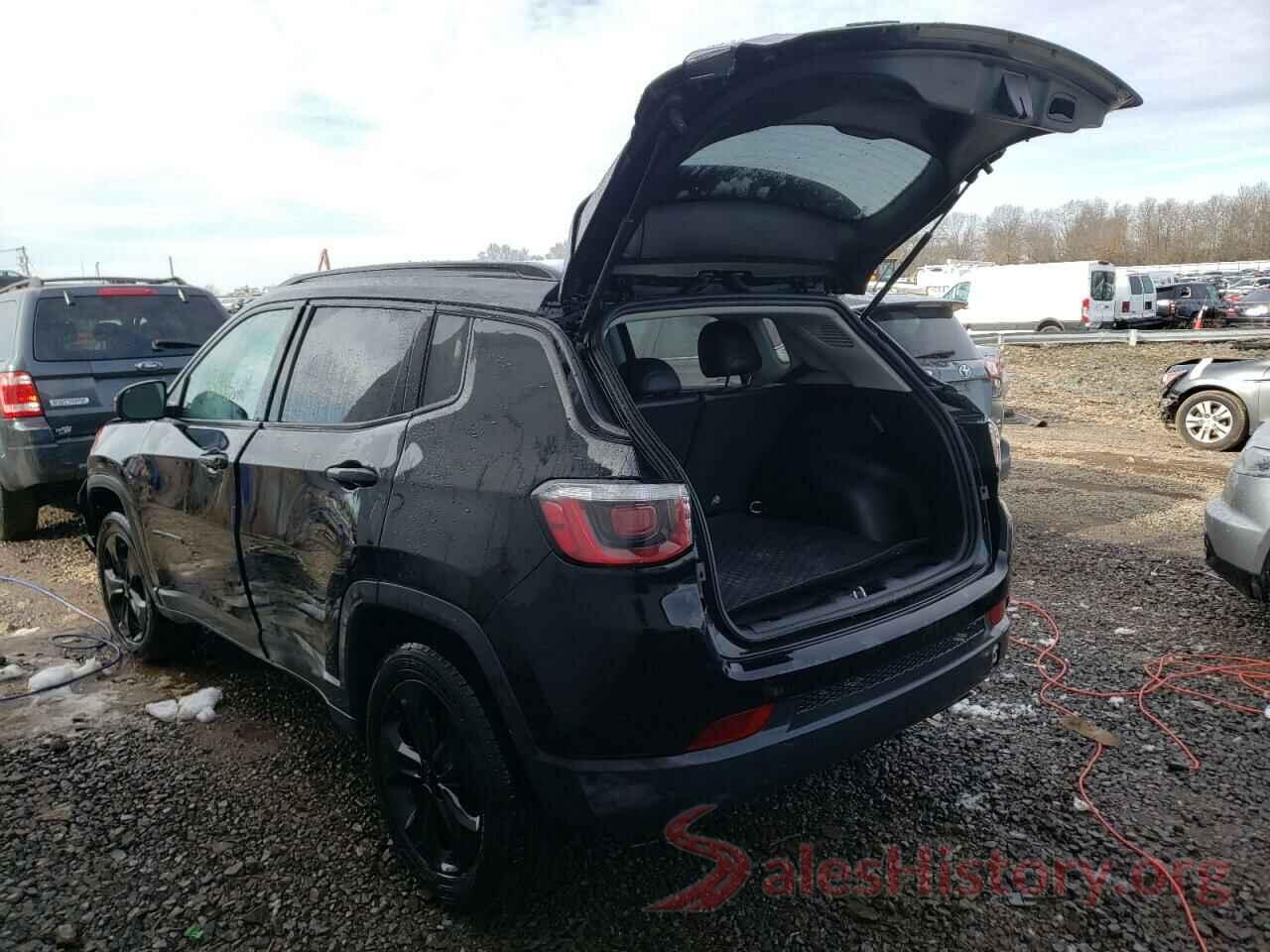 3C4NJDBB9JT394997 2018 JEEP COMPASS