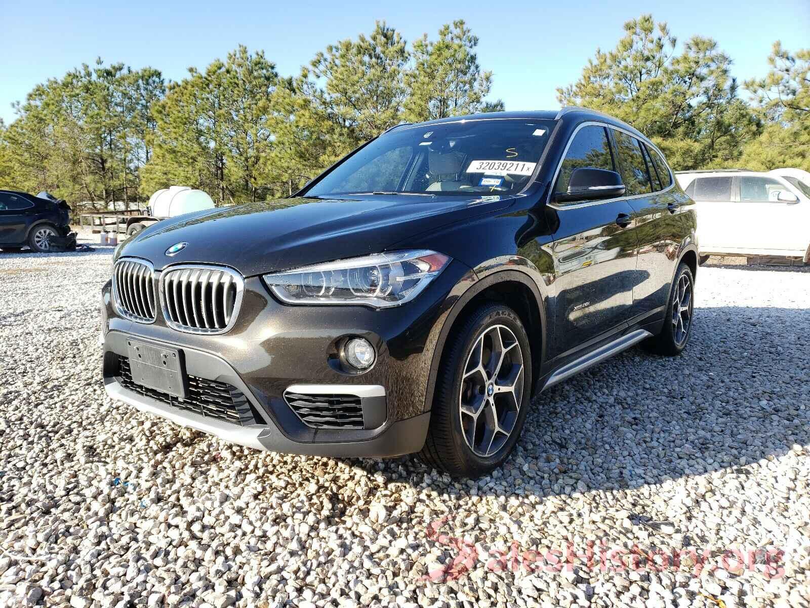 WBXHT3C32GP882780 2016 BMW X1