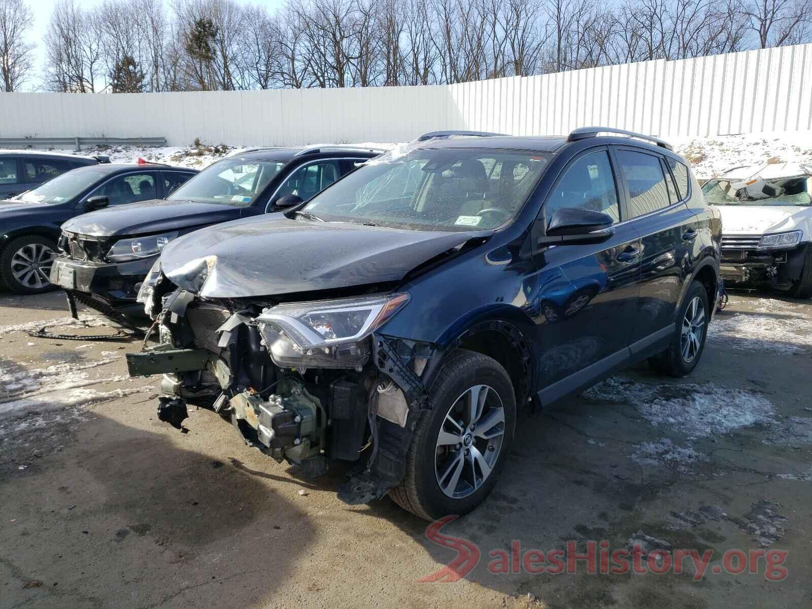 2T3RFREV7HW654581 2017 TOYOTA RAV4