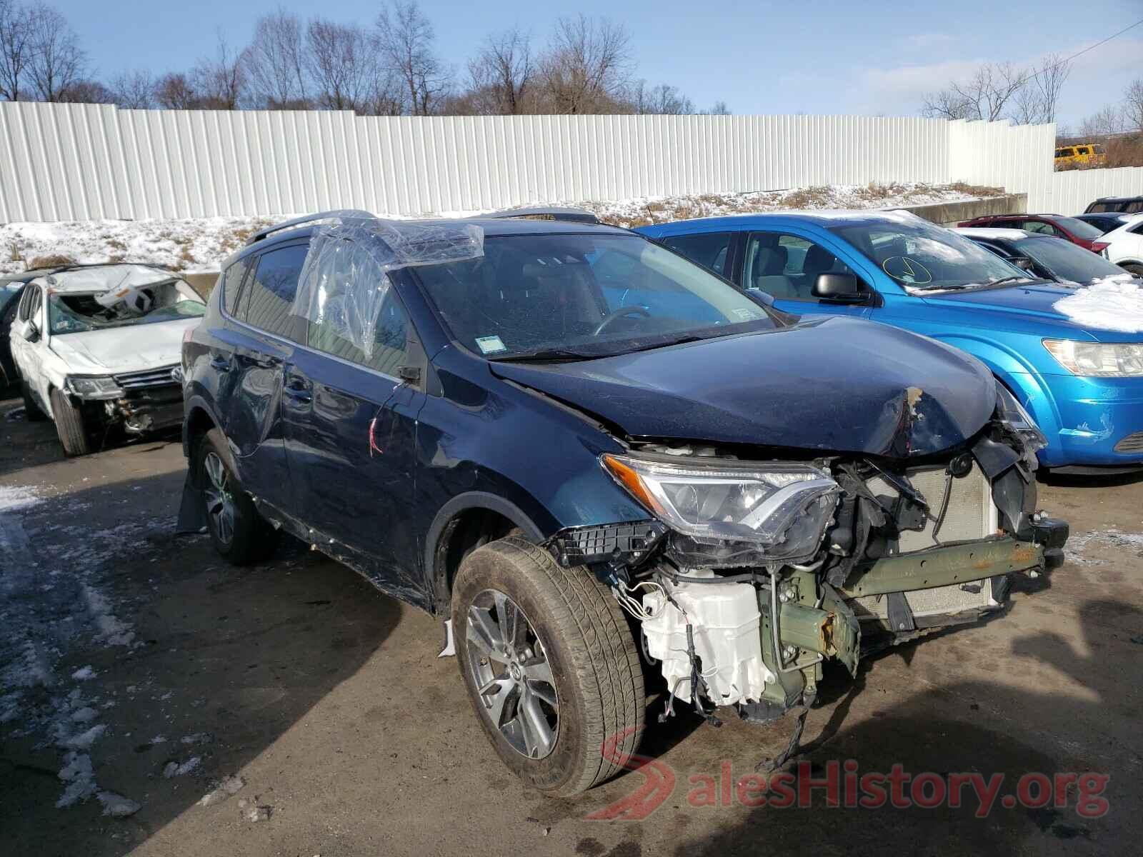 2T3RFREV7HW654581 2017 TOYOTA RAV4