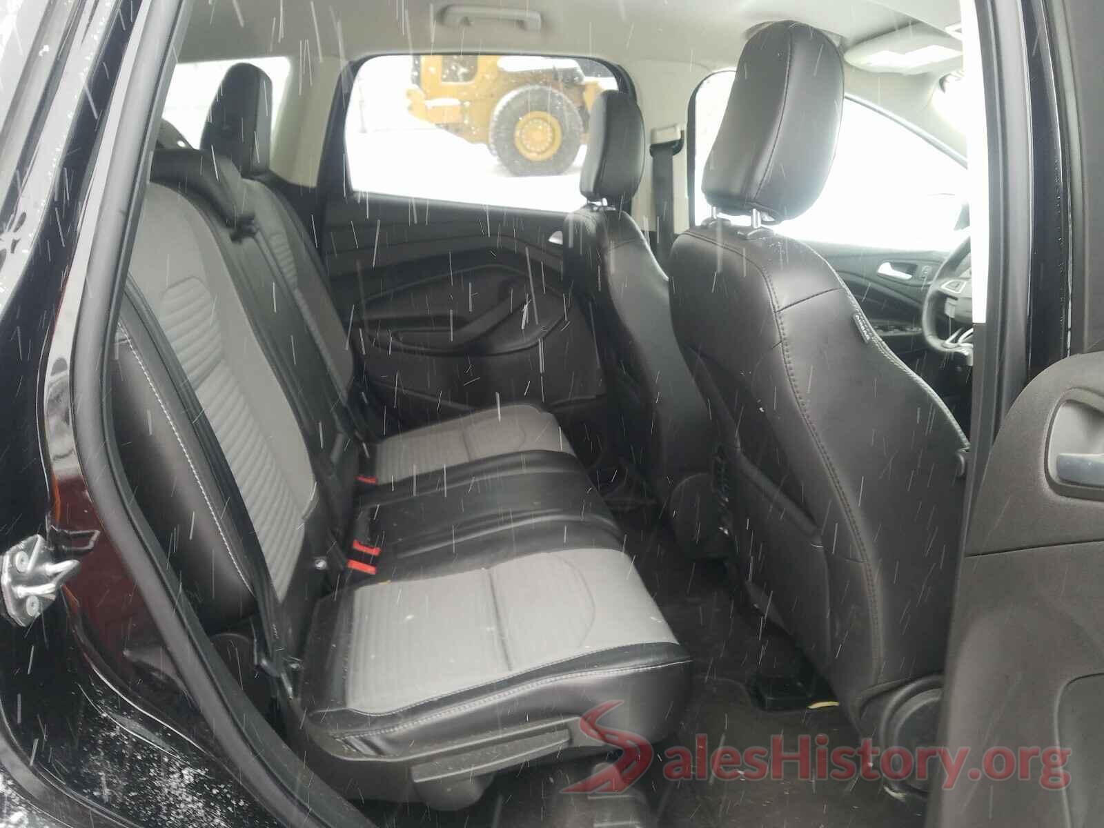 1FMCU9GD3KUB29047 2019 FORD ESCAPE