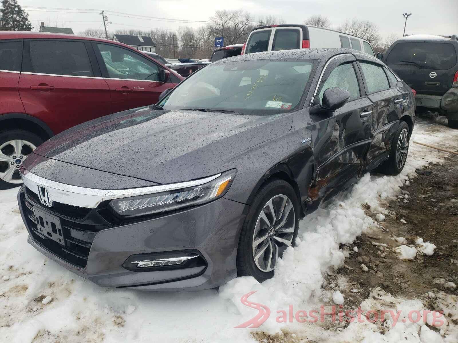 1HGCV3F95JA002166 2018 HONDA ACCORD