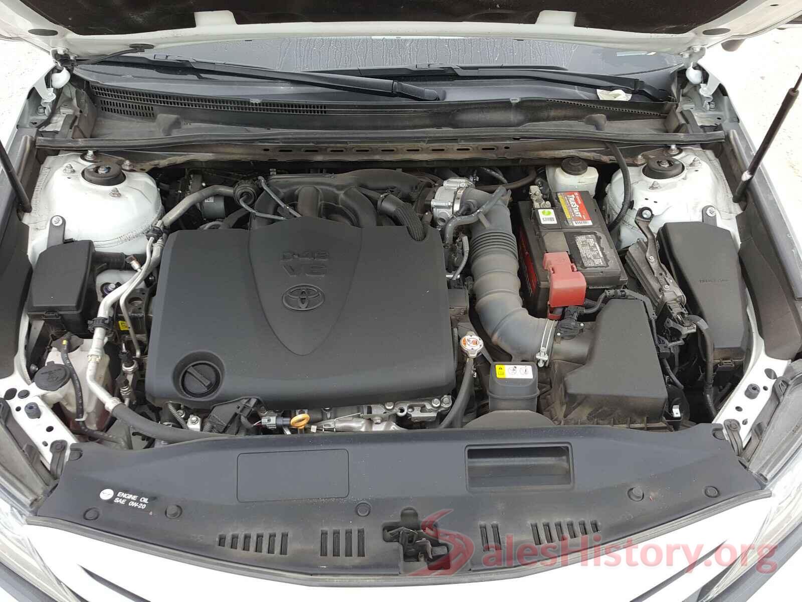 4T1BZ1HK5JU016128 2018 TOYOTA CAMRY