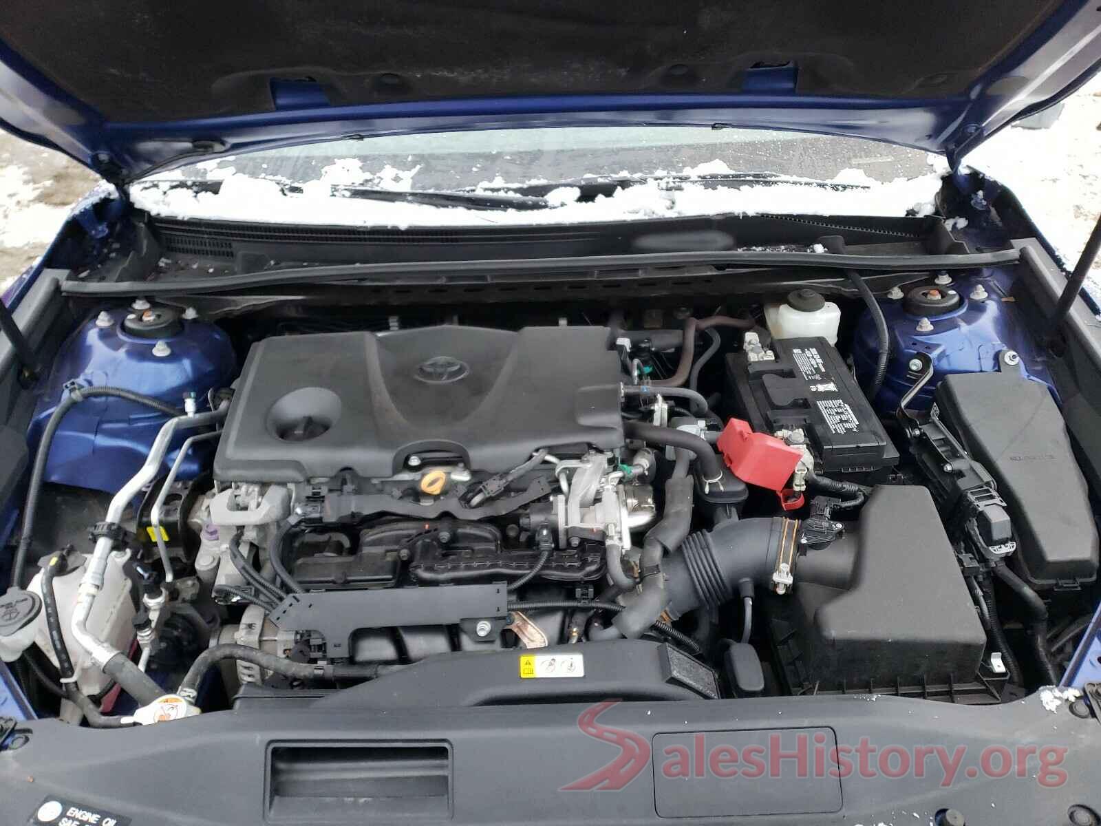 4T1B11HK3JU520782 2018 TOYOTA CAMRY