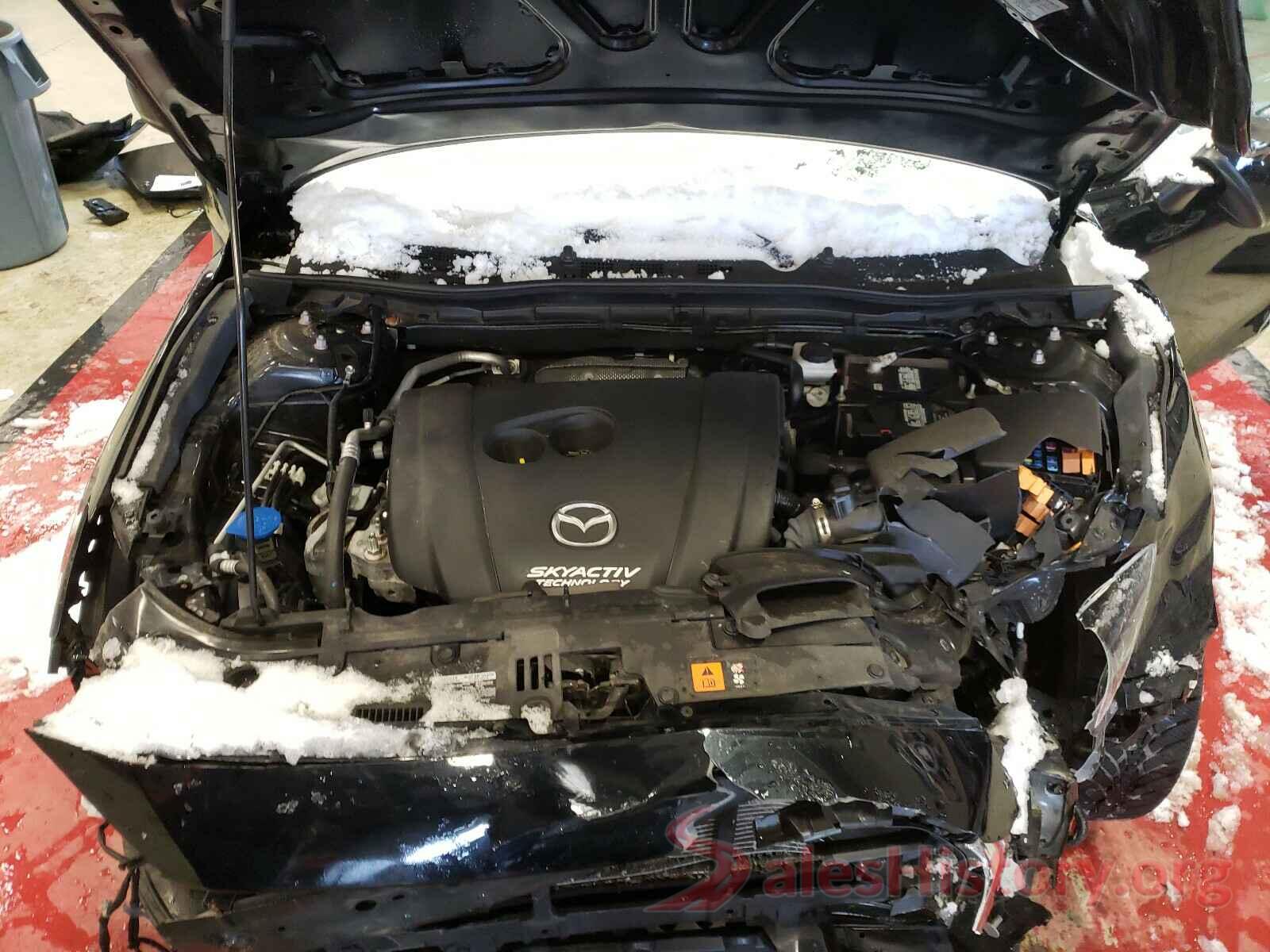 3MZBN1U70JM251555 2018 MAZDA 3