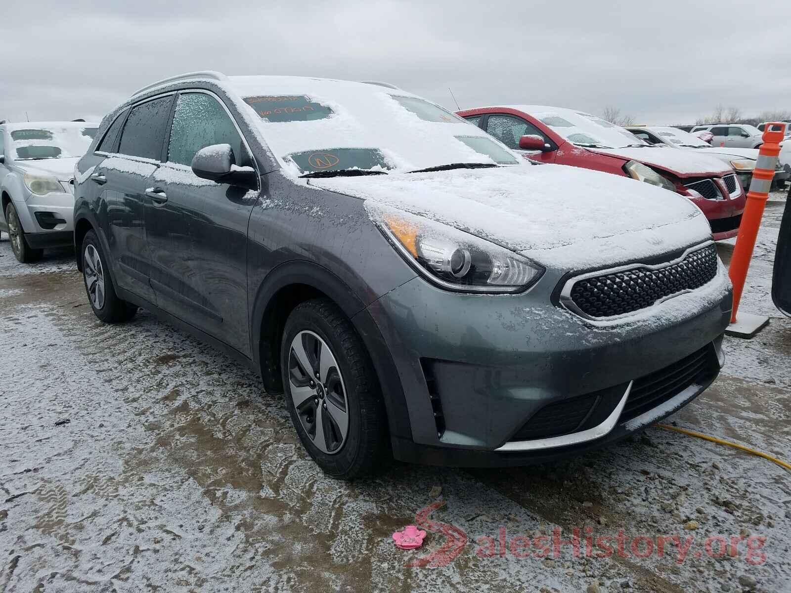 KNDCB3LC0H5079019 2017 KIA NIRO