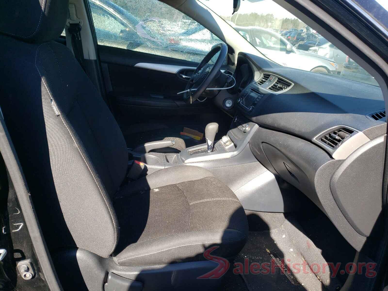 3N1AB7AP7JY256679 2018 NISSAN SENTRA