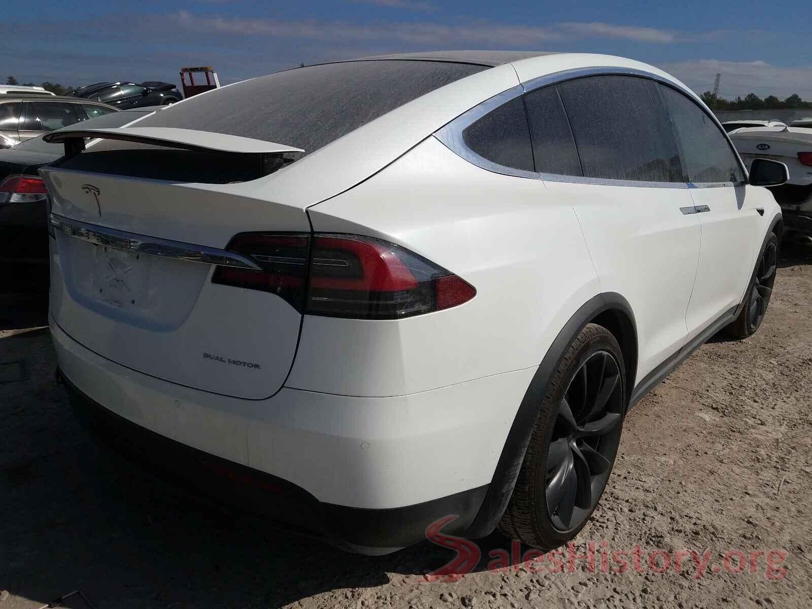 5YJXCDE26LF234284 2020 TESLA MODEL X