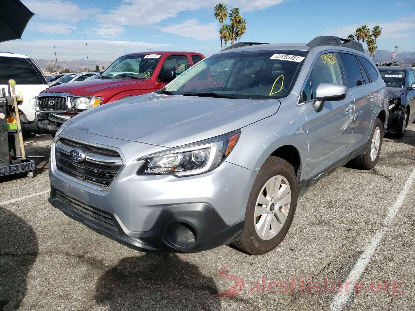 4S4BSACC5J3229008 2018 SUBARU OUTBACK