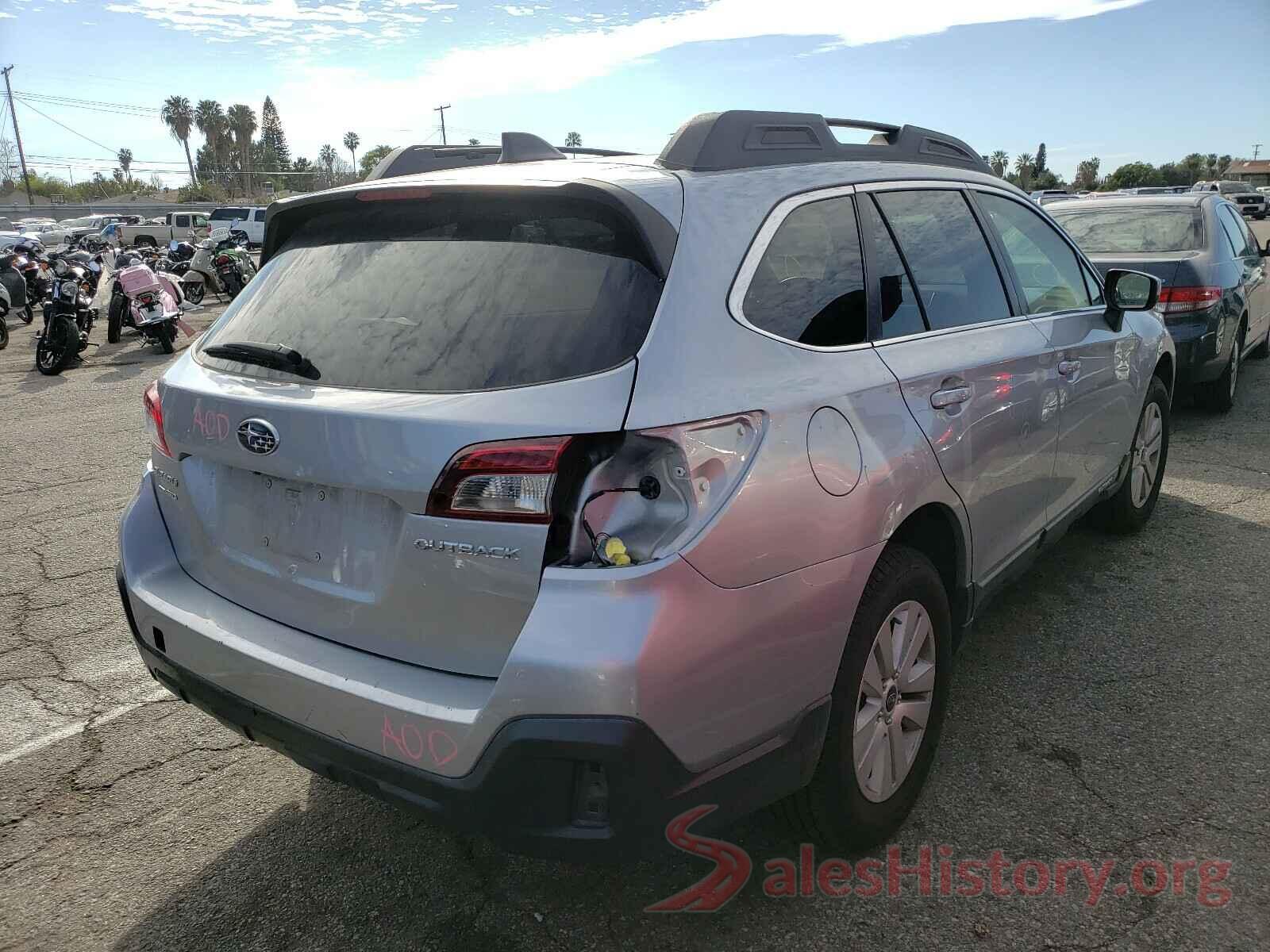 4S4BSACC5J3229008 2018 SUBARU OUTBACK