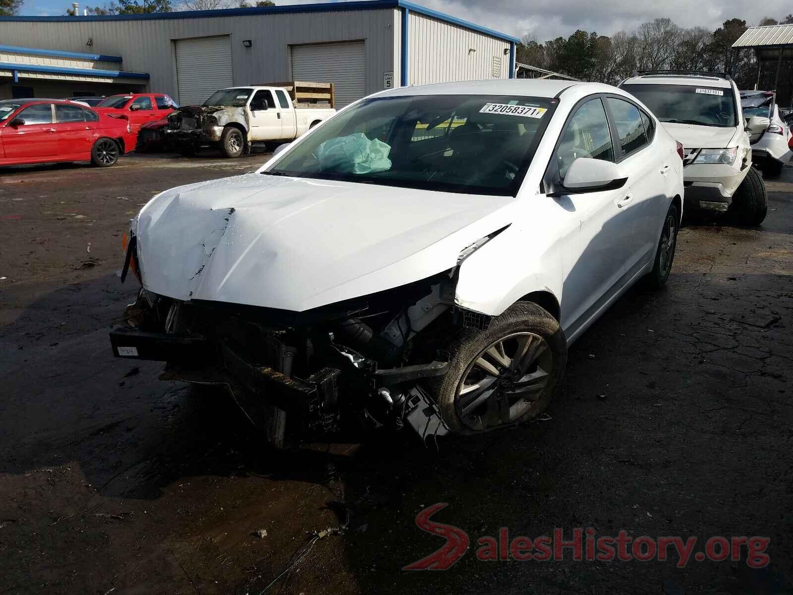 5NPD84LF0KH435561 2019 HYUNDAI ELANTRA