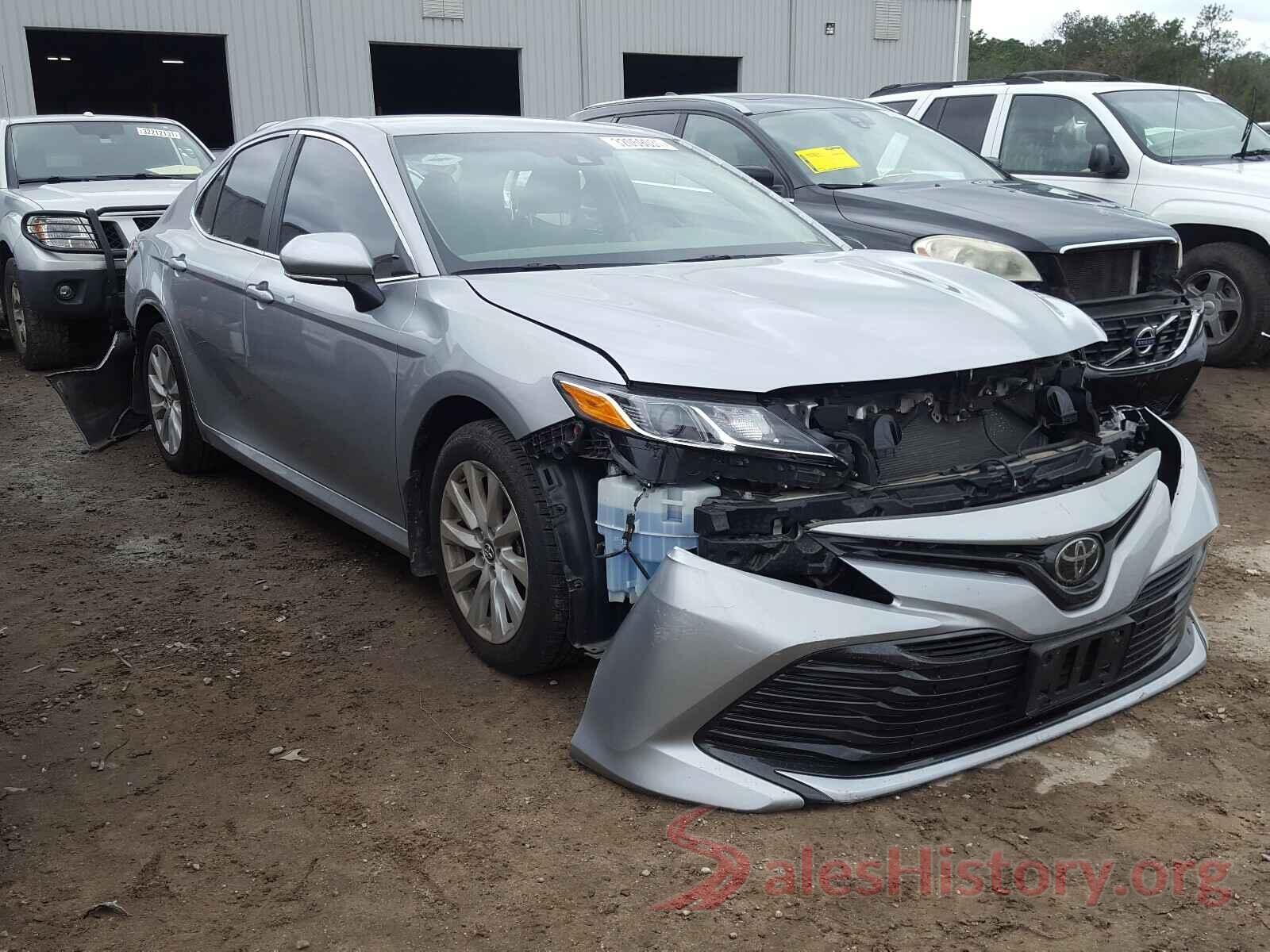 4T1B11HK0JU154604 2018 TOYOTA CAMRY