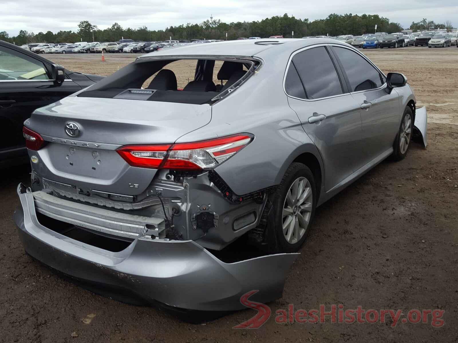 4T1B11HK0JU154604 2018 TOYOTA CAMRY