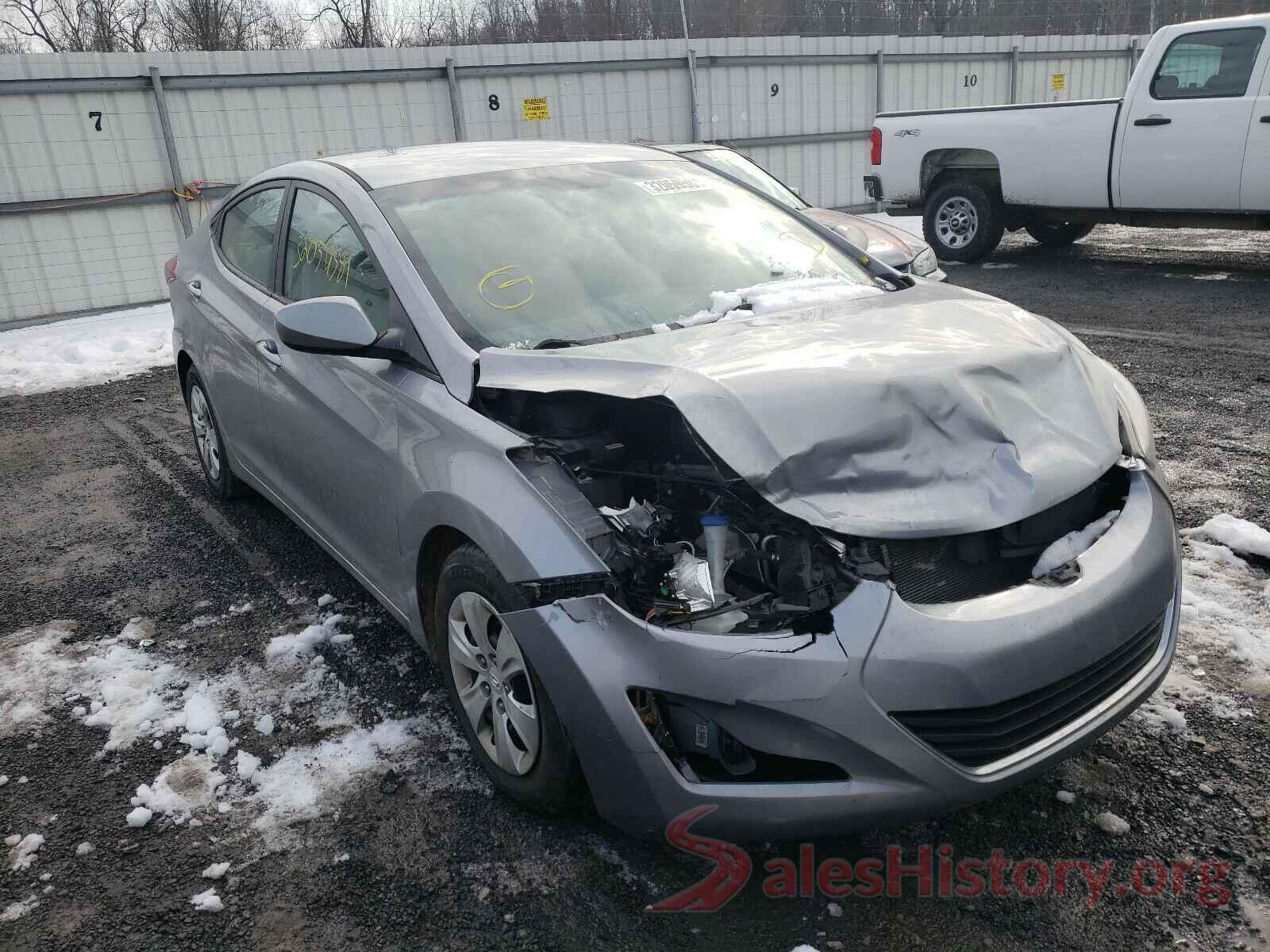 5NPDH4AE3GH733927 2016 HYUNDAI ELANTRA