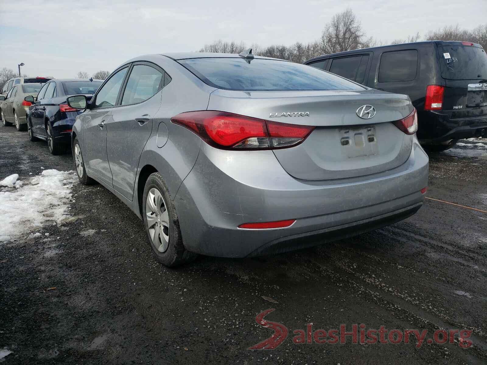 5NPDH4AE3GH733927 2016 HYUNDAI ELANTRA