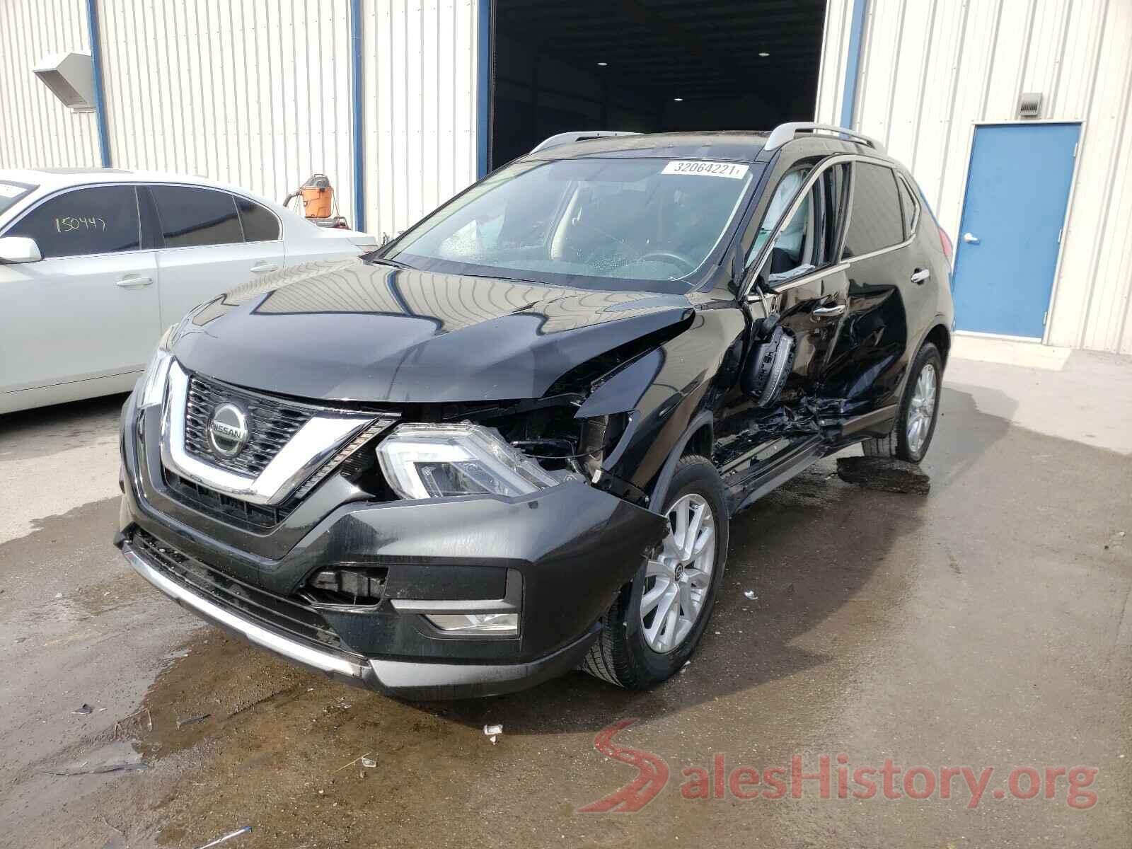 JN8AT2MT1JW456670 2018 NISSAN ROGUE