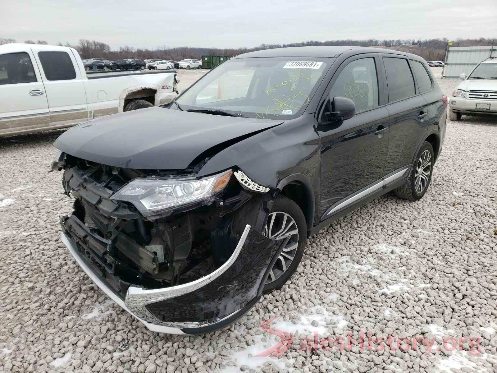 JA4AD2A38JZ037687 2018 MITSUBISHI OUTLANDER