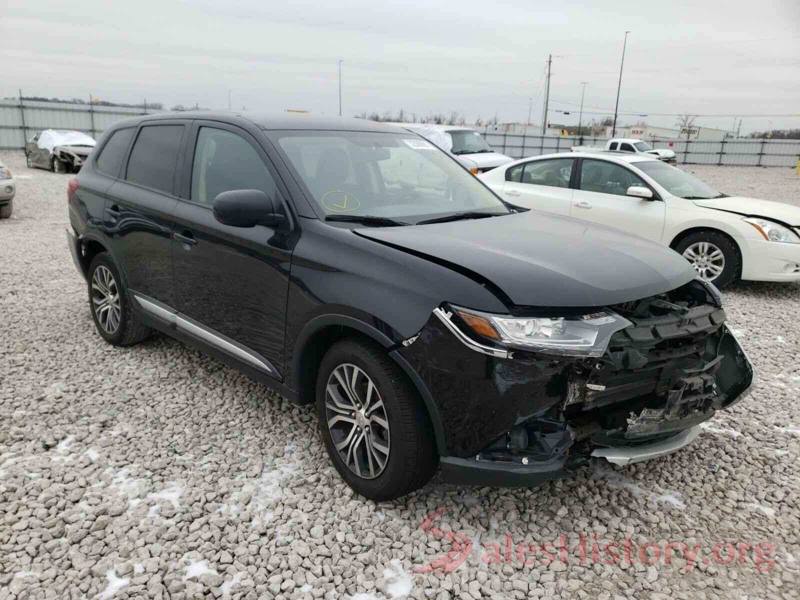 JA4AD2A38JZ037687 2018 MITSUBISHI OUTLANDER