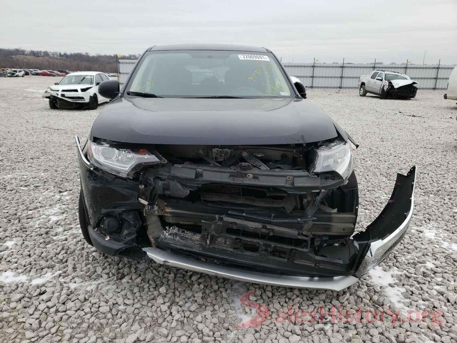 JA4AD2A38JZ037687 2018 MITSUBISHI OUTLANDER