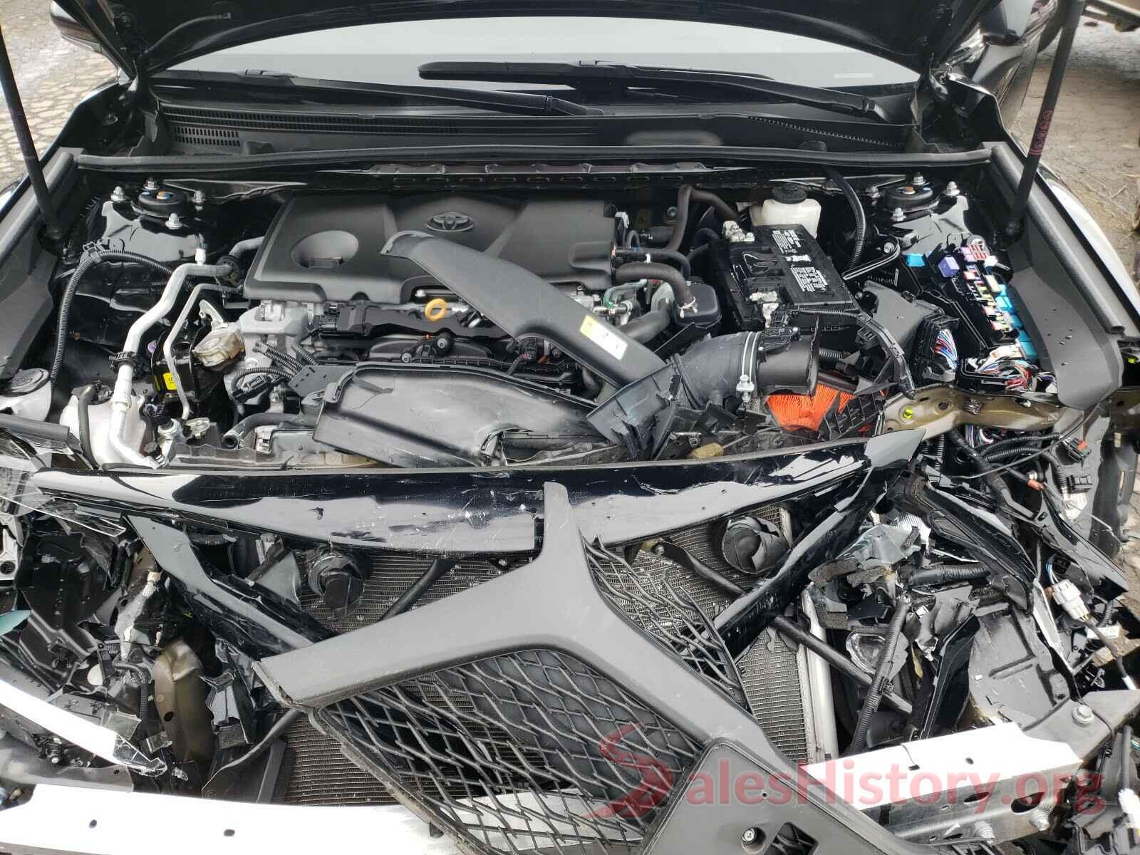 4T1B11HK1JU046637 2018 TOYOTA CAMRY