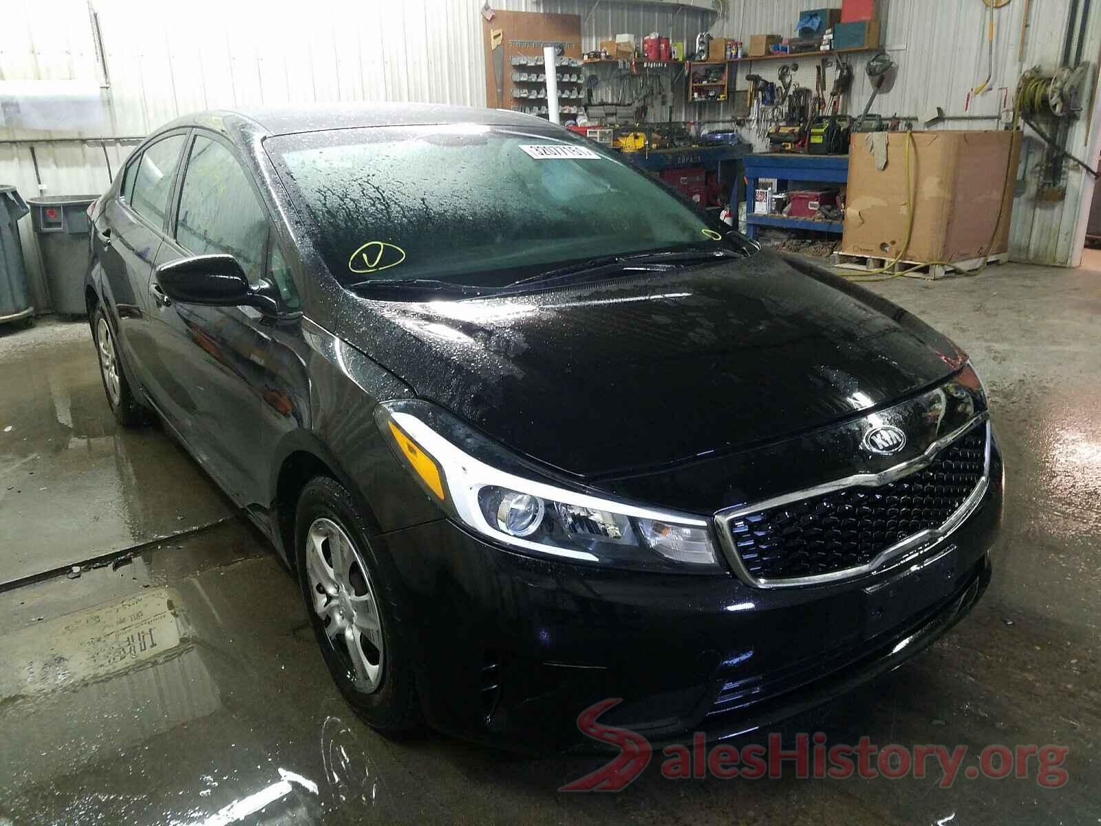 3KPFK4A71JE168214 2018 KIA FORTE