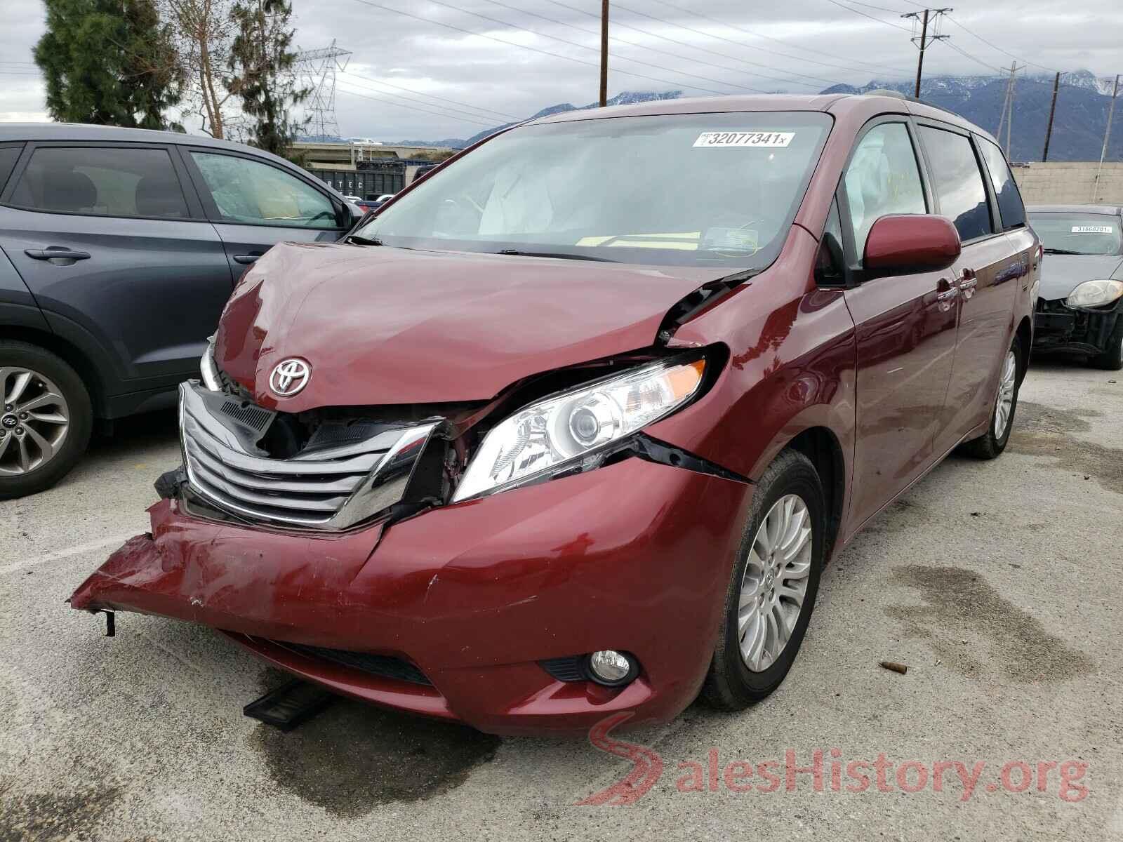 5TDYZ3DC5HS809713 2017 TOYOTA SIENNA