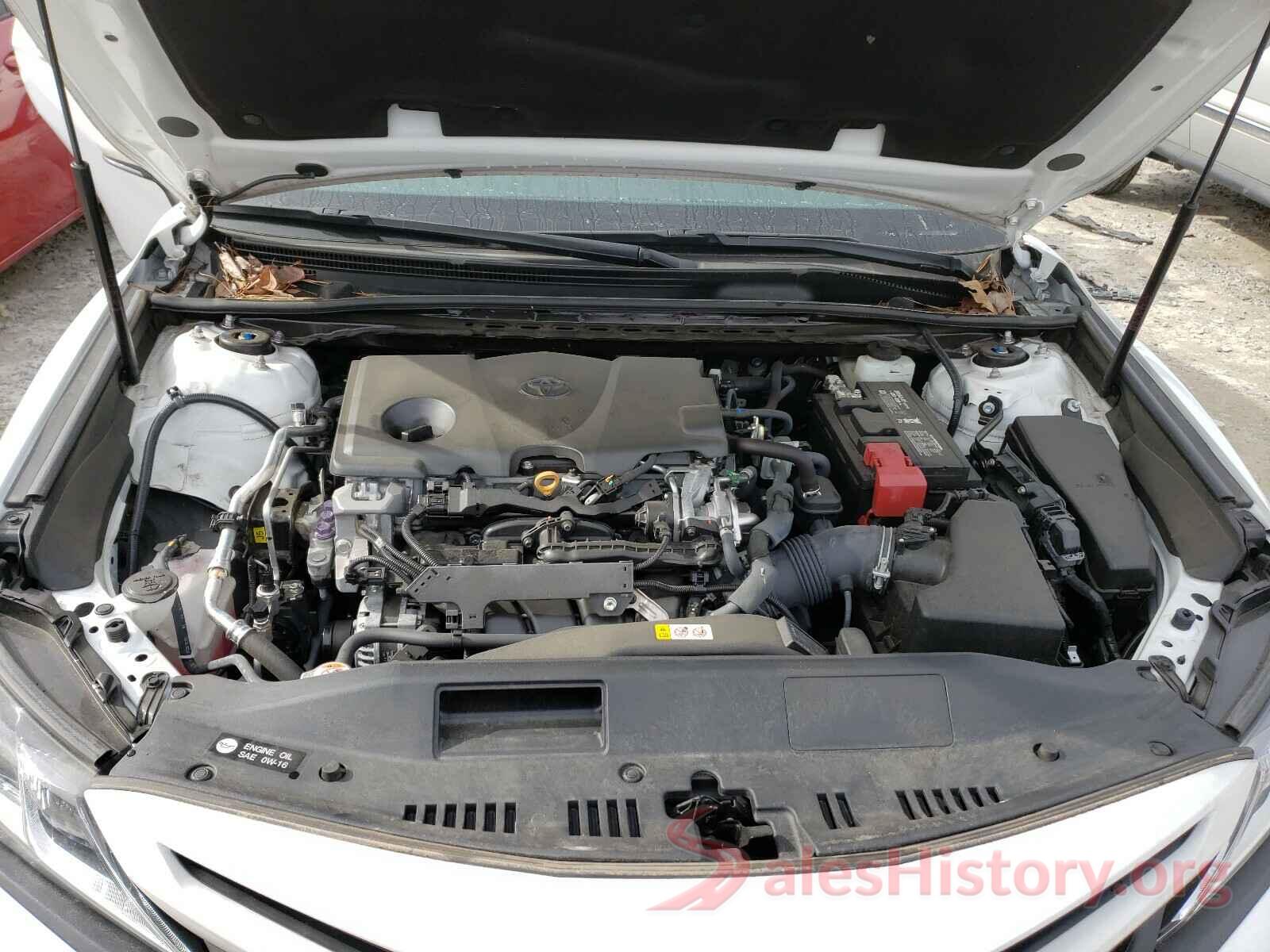 4T1B11HK4JU137319 2018 TOYOTA CAMRY