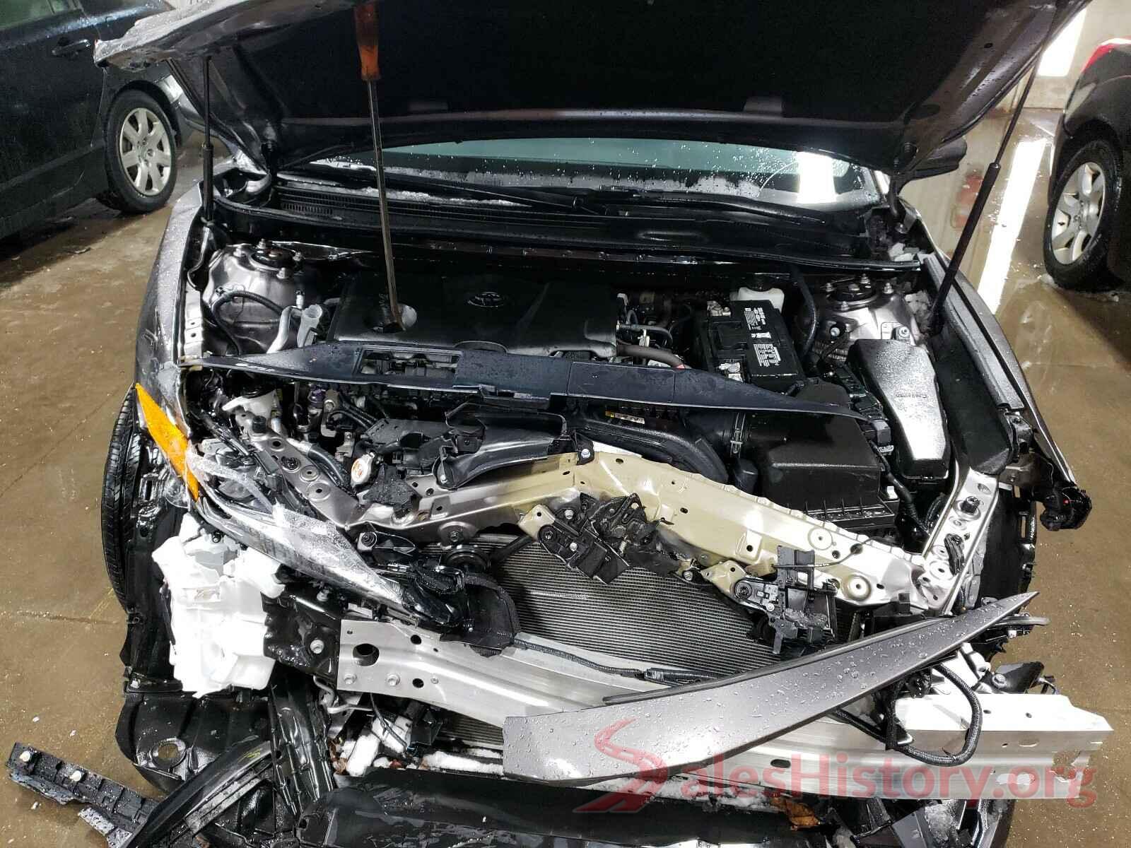 4T1B11HK3JU057946 2018 TOYOTA CAMRY