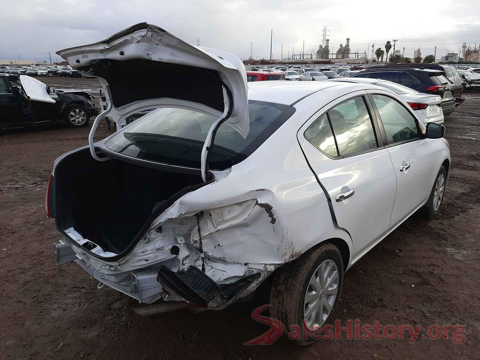 3N1CN7AP0HK465274 2017 NISSAN VERSA