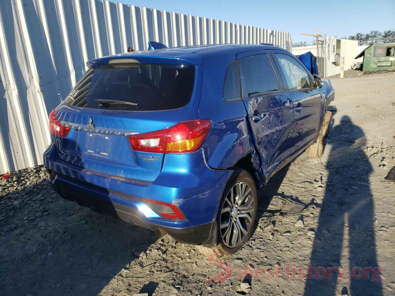 JA4AP3AU0JU024421 2018 MITSUBISHI OUTLANDER