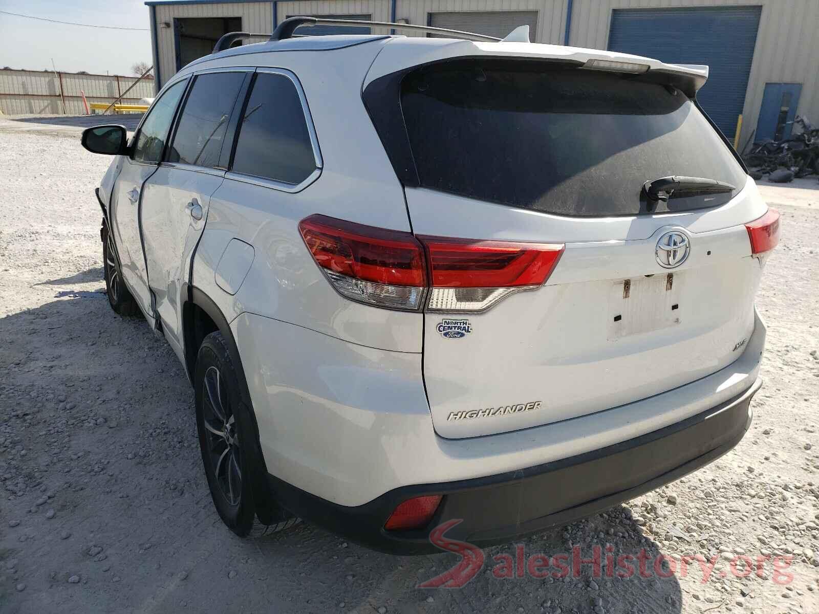 5TDKZRFH5HS508697 2017 TOYOTA HIGHLANDER