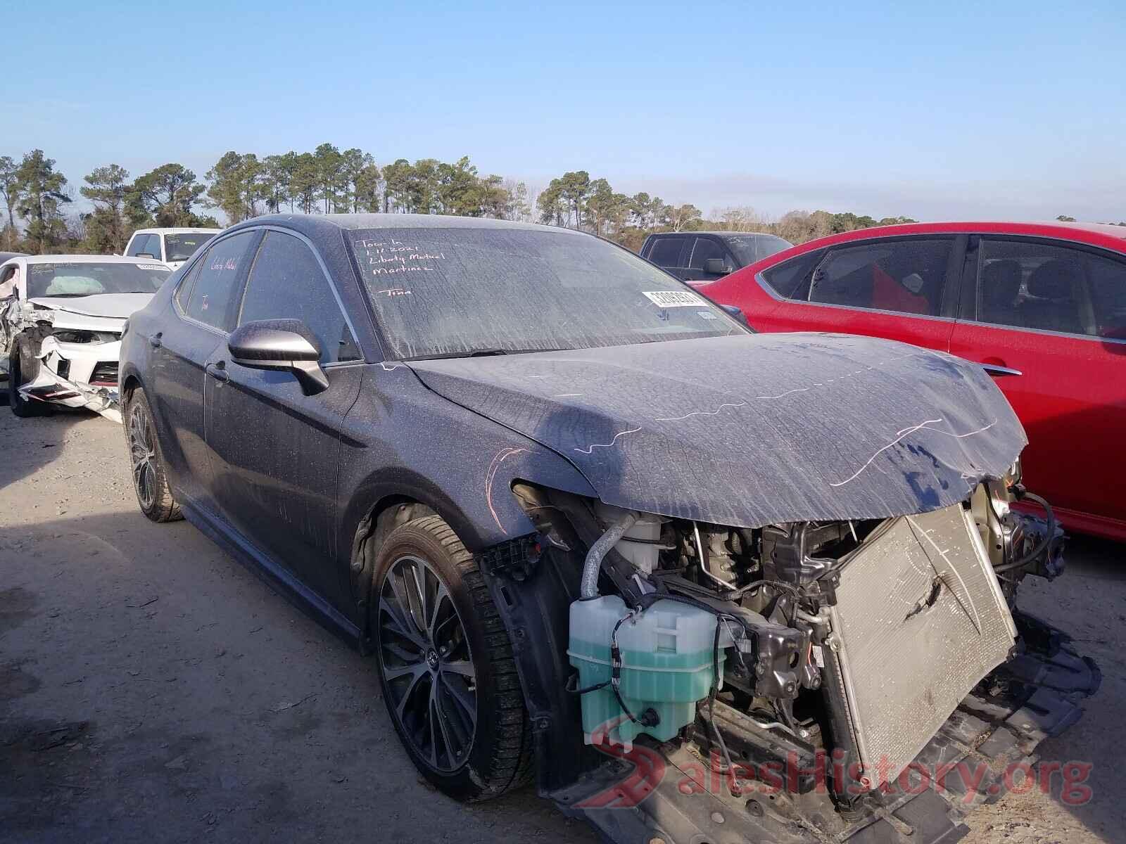 4T1B11HK5KU734982 2019 TOYOTA CAMRY