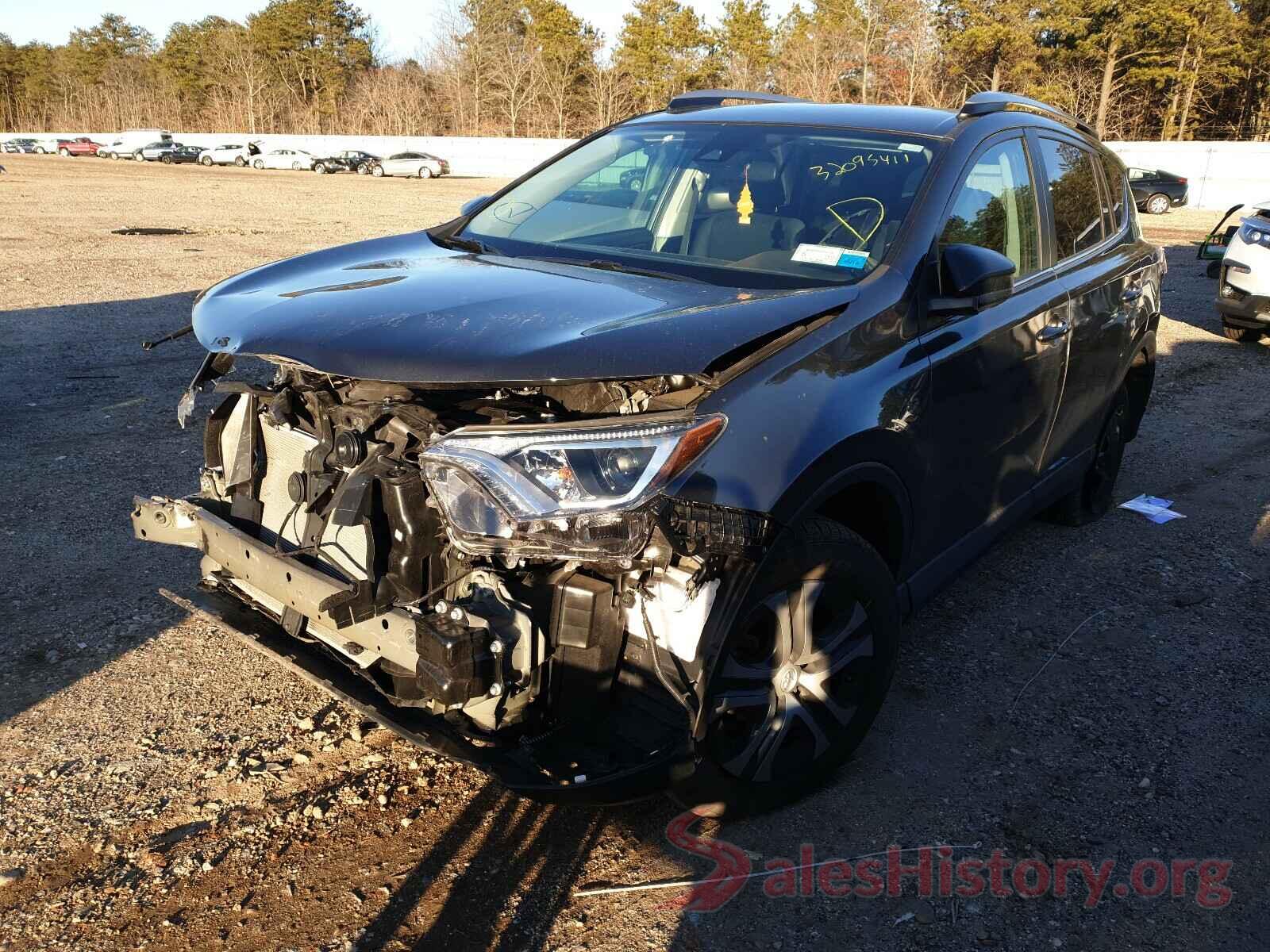 2T3BFREVXJW846231 2018 TOYOTA RAV4