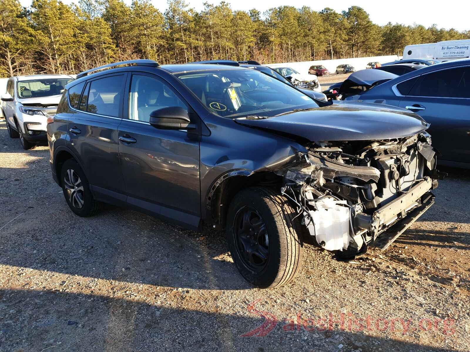 2T3BFREVXJW846231 2018 TOYOTA RAV4