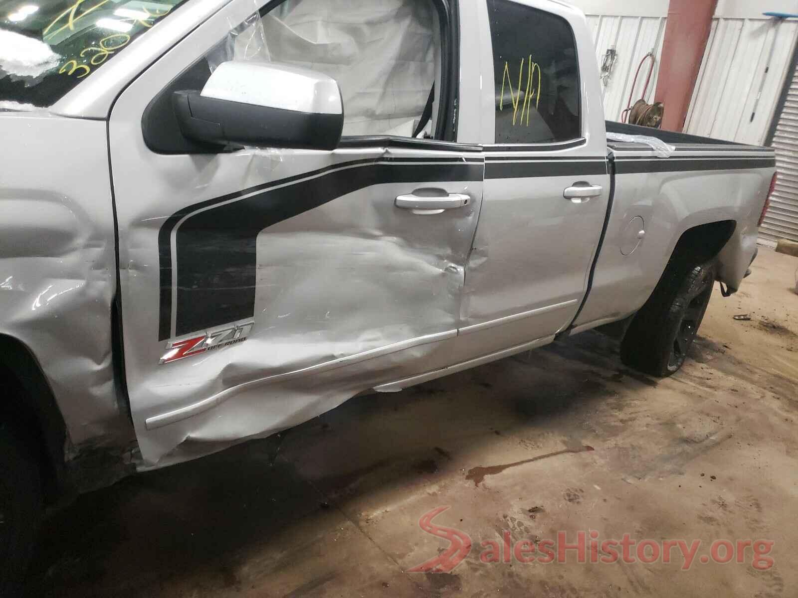 1GCVKREC3JZ166100 2018 CHEVROLET SILVERADO